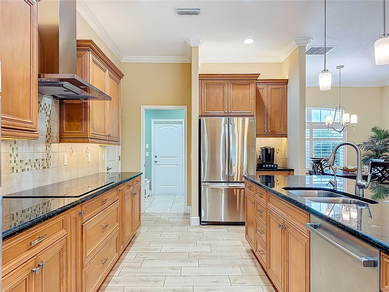 Image 28 of 95 For 15315 37th Court E