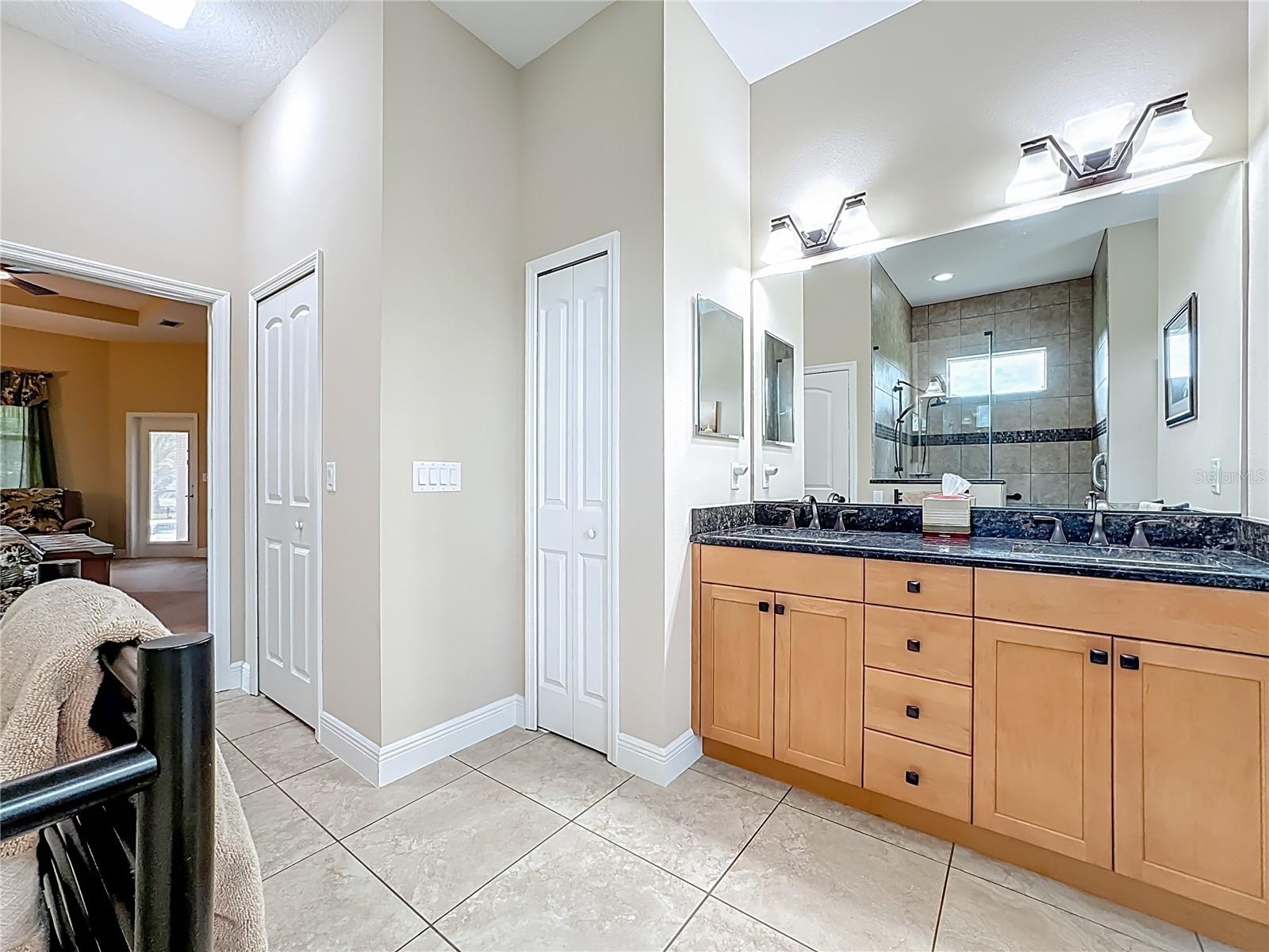 Image 41 of 95 For 15315 37th Court E