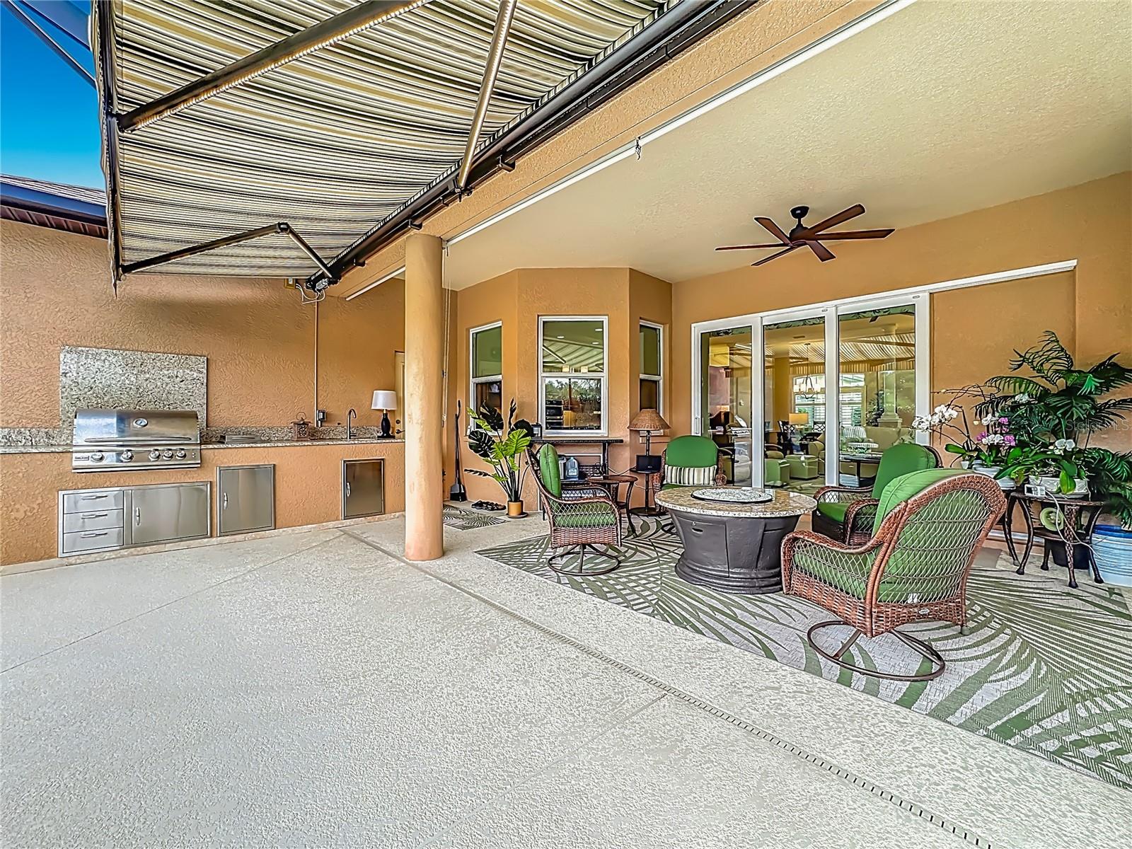 Image 62 of 95 For 15315 37th Court E