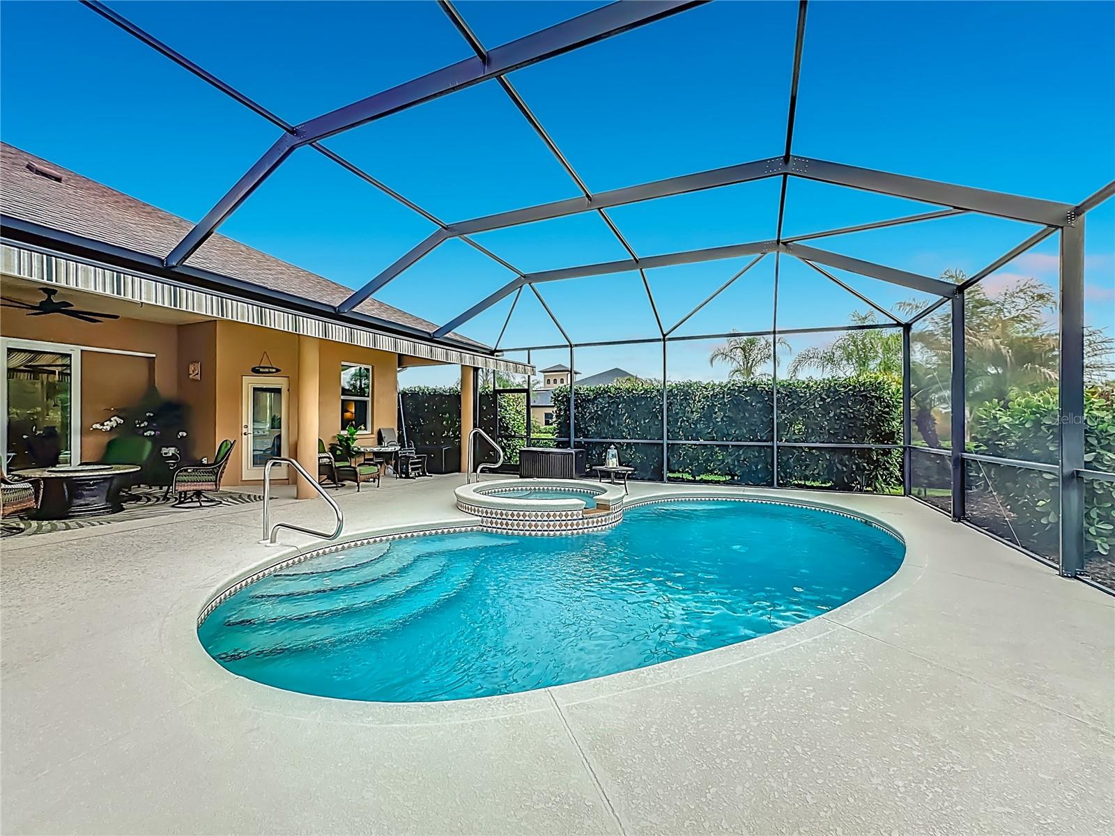 Image 66 of 95 For 15315 37th Court E