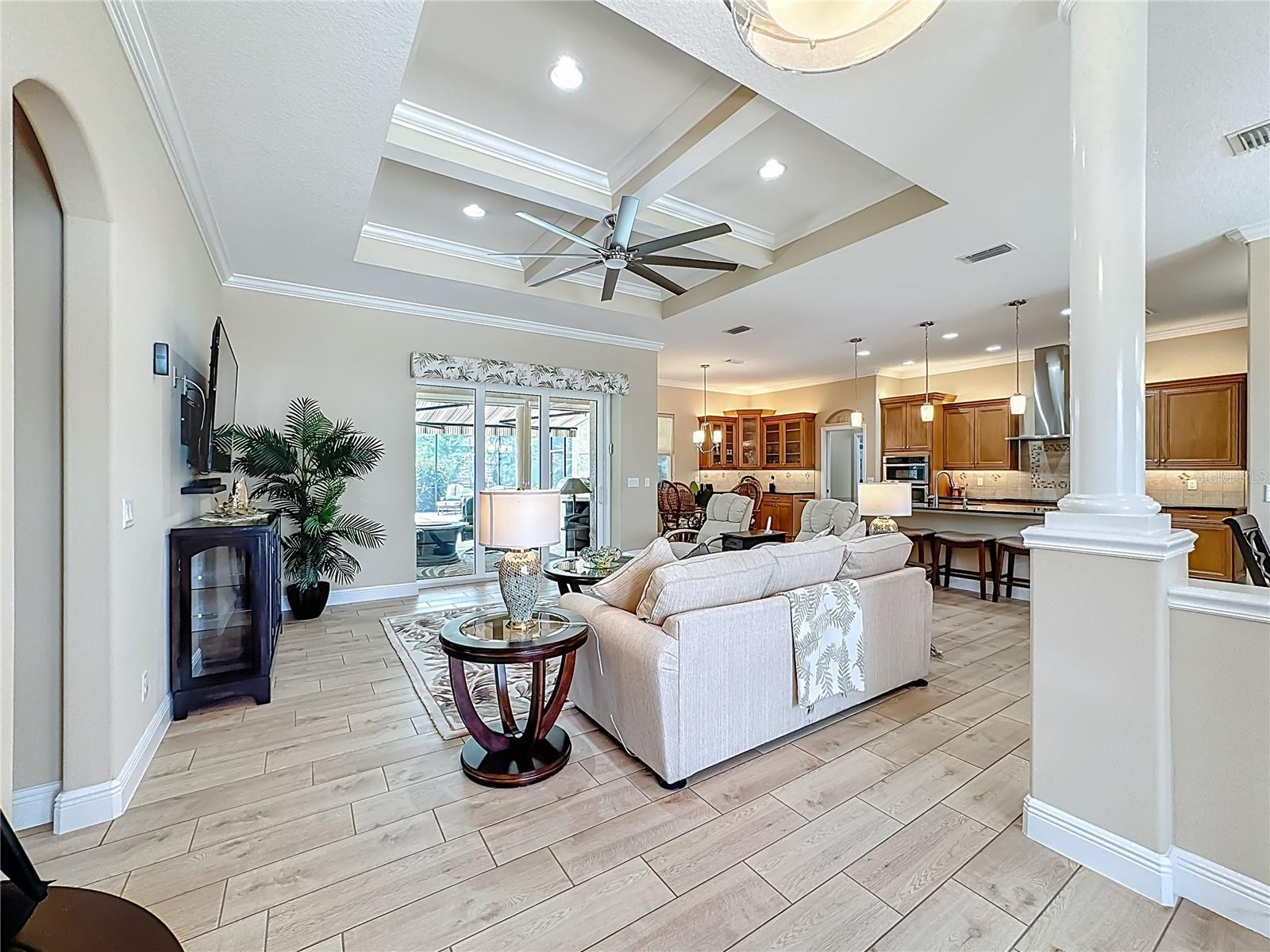 Image 7 of 95 For 15315 37th Court E