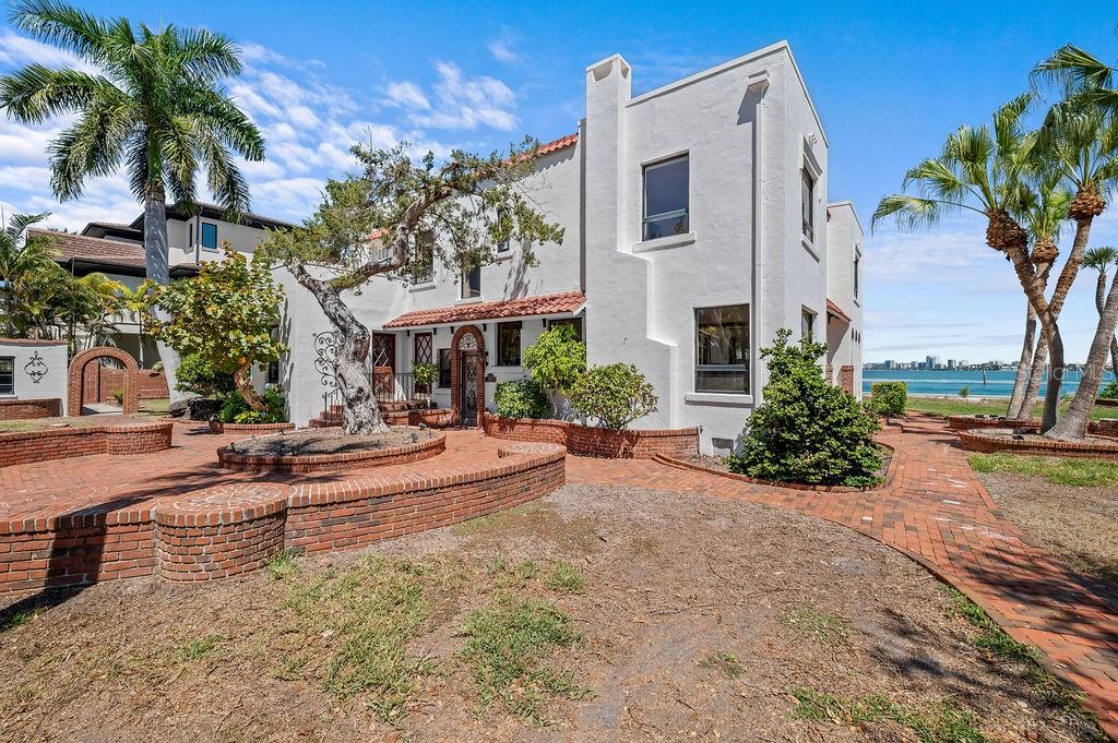 Image 12 of 15 For 679 Norsota Way