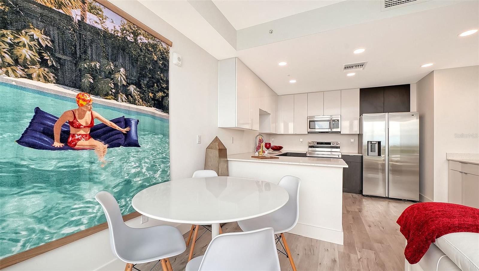 Image 11 of 57 For 1709 Tamiami Trail 522