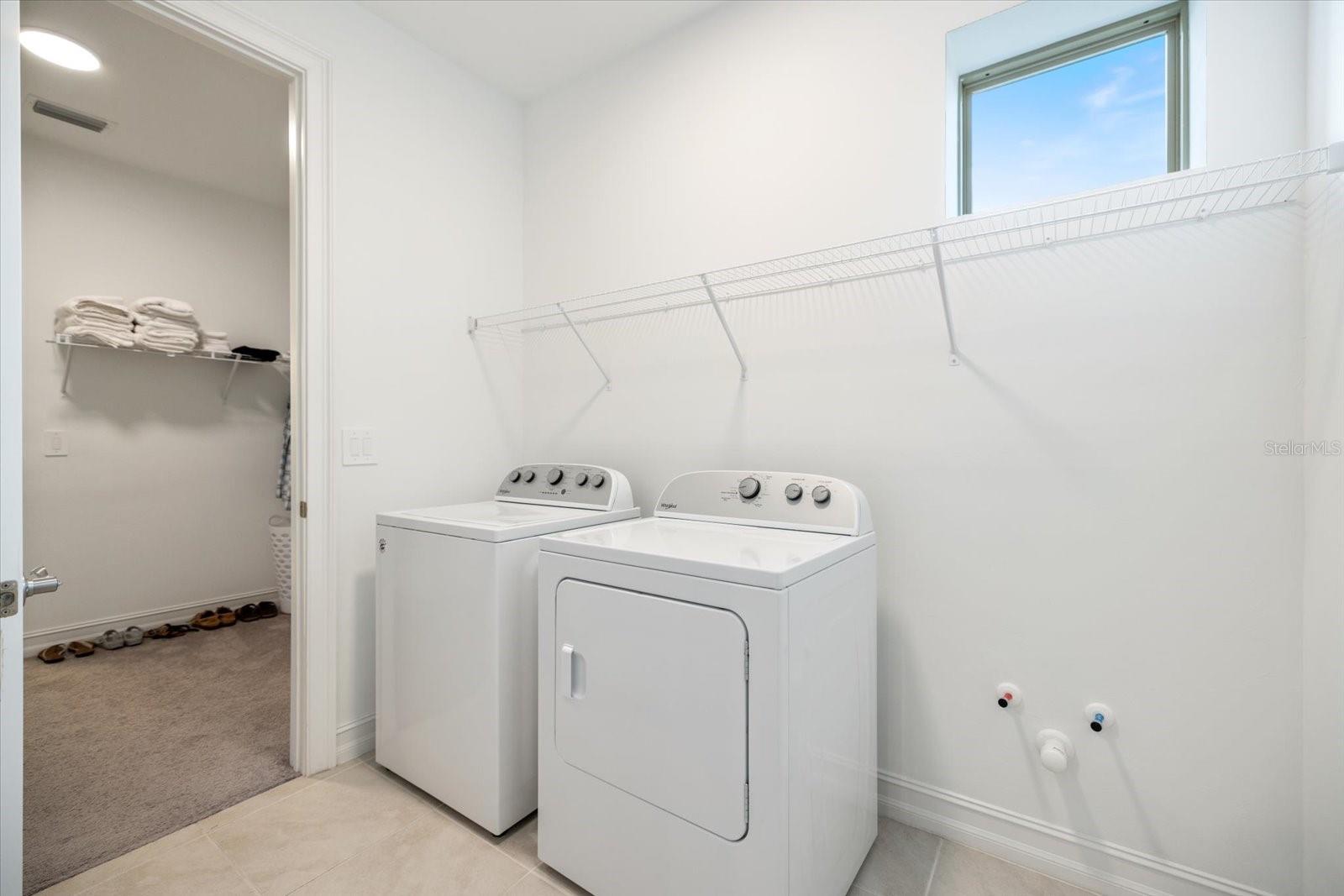 Image 29 of 70 For 520 Maraviya Boulevard