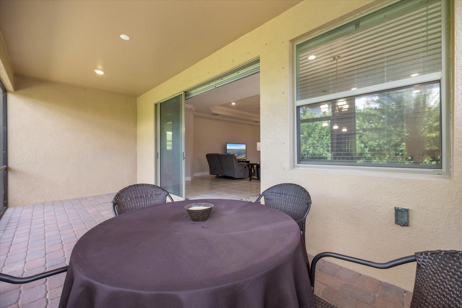 Image 32 of 70 For 520 Maraviya Boulevard