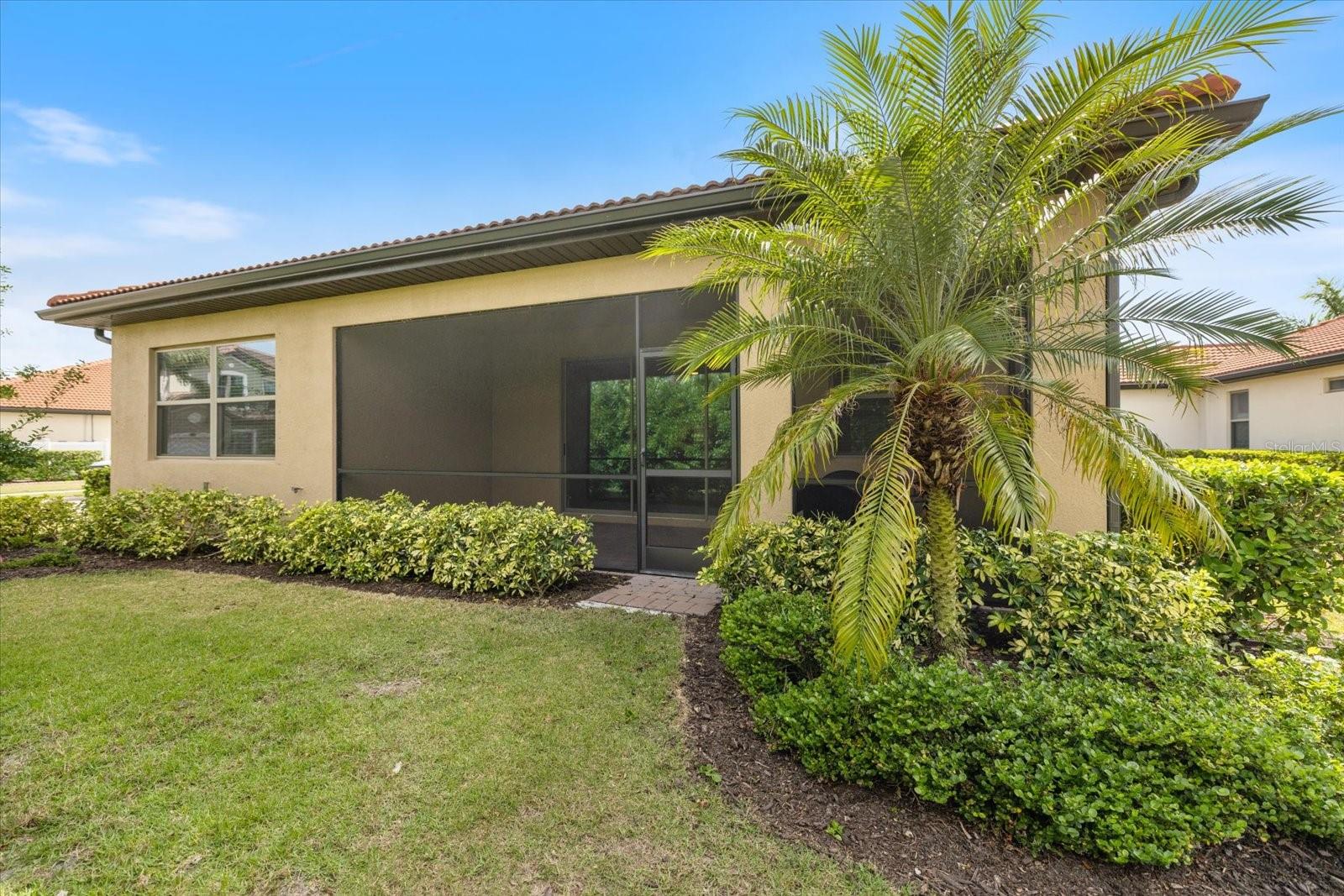 Image 36 of 70 For 520 Maraviya Boulevard