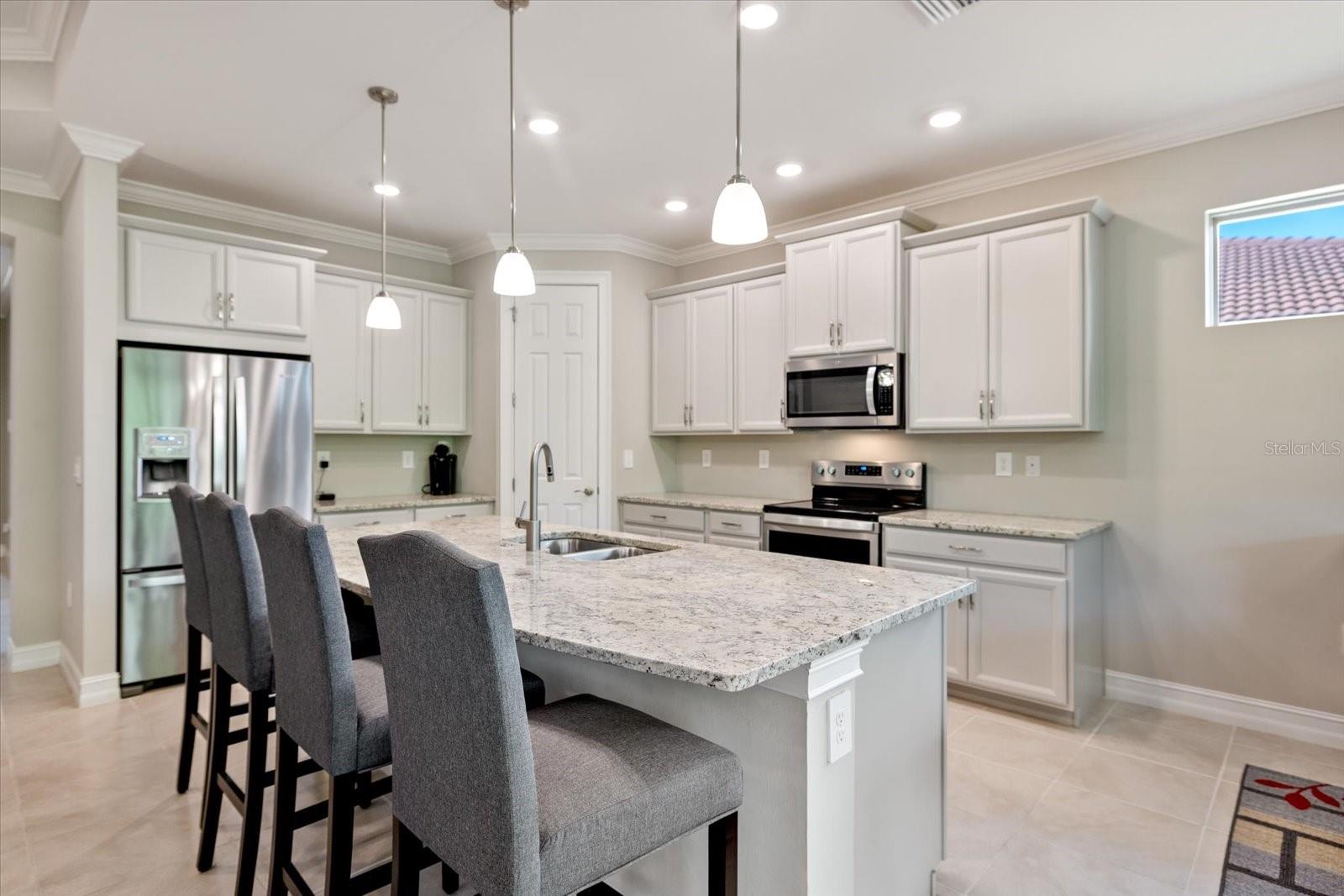 Image 9 of 70 For 520 Maraviya Boulevard