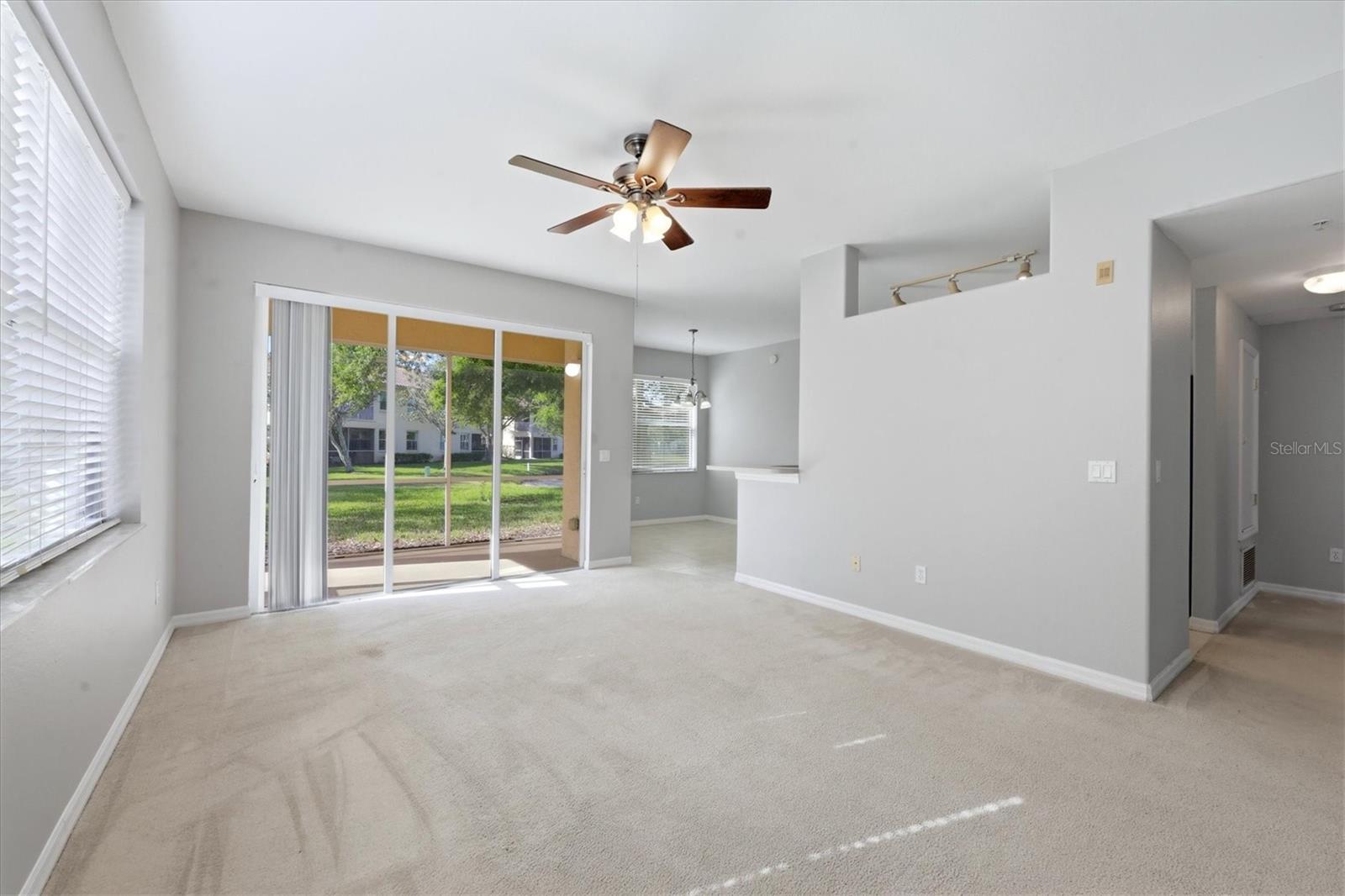 Image 9 of 53 For 4266 Vicenza Drive A39