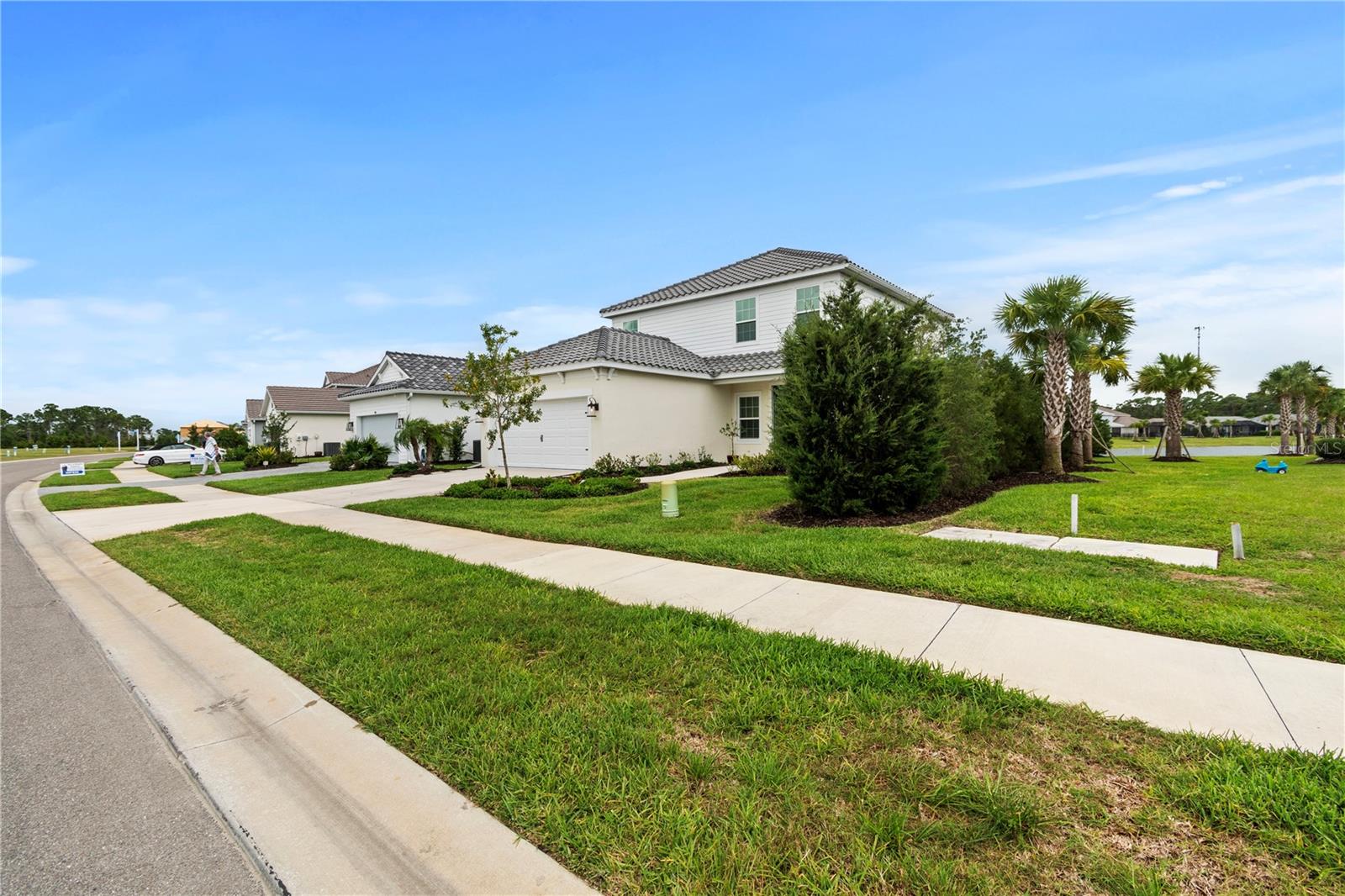 Image 49 of 71 For 9924 Crystal Isle Circle