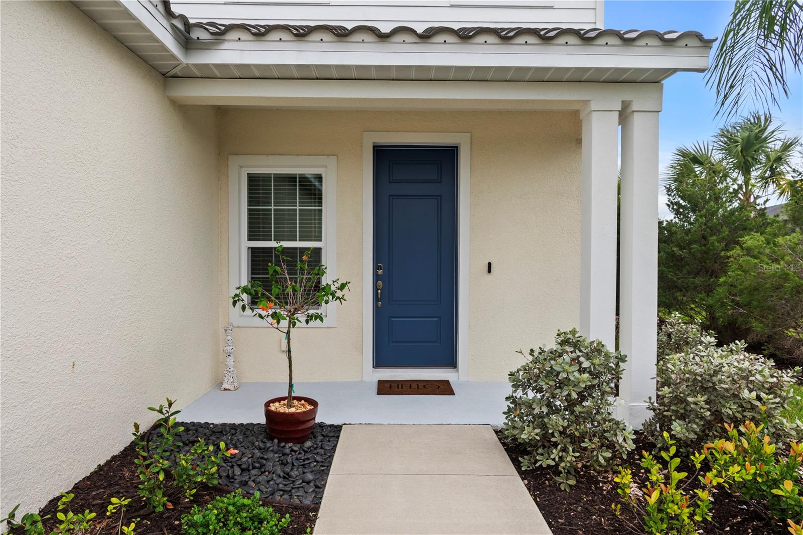 Image 5 of 71 For 9924 Crystal Isle Circle