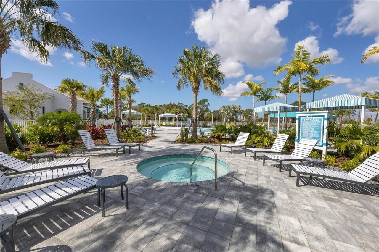 Image 59 of 71 For 9924 Crystal Isle Circle