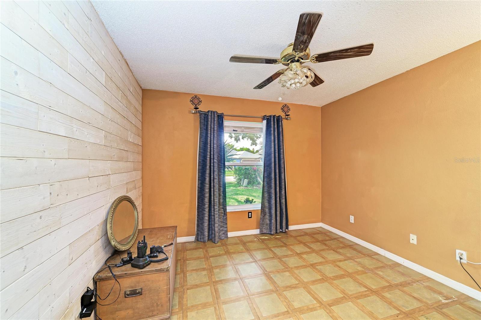 Image 19 of 27 For 7807 50th Place