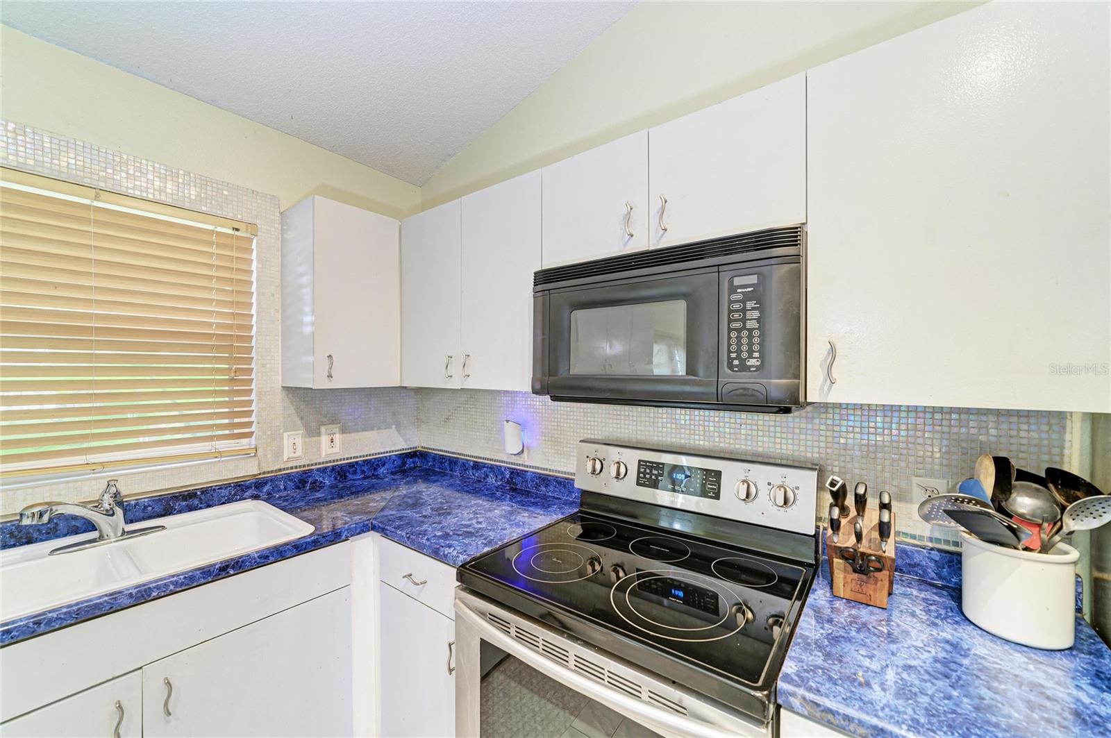 Image 7 of 27 For 7807 50th Place