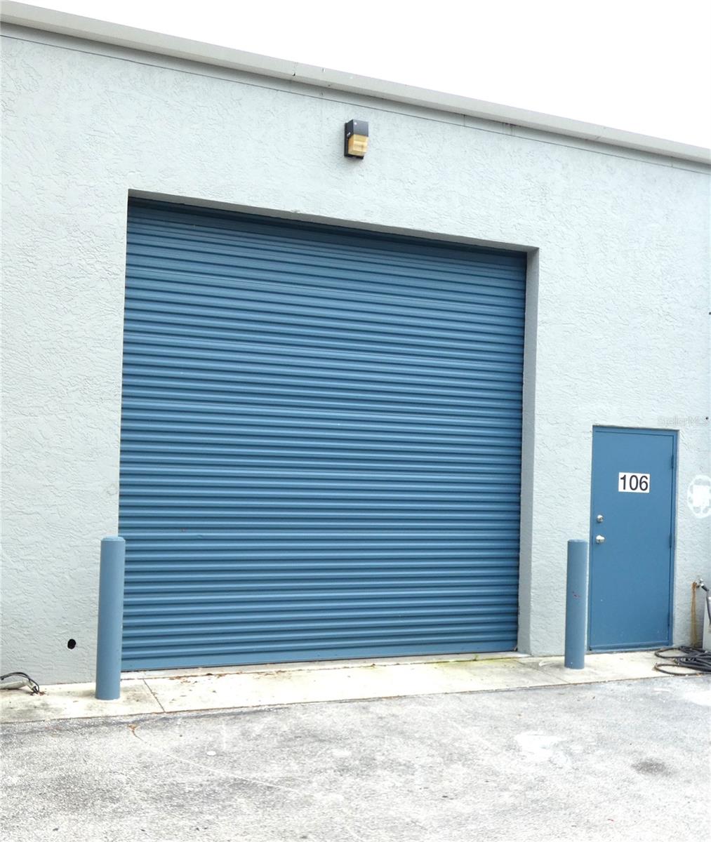 Image 12 of 25 For 1882 Porter Lake Drive 106