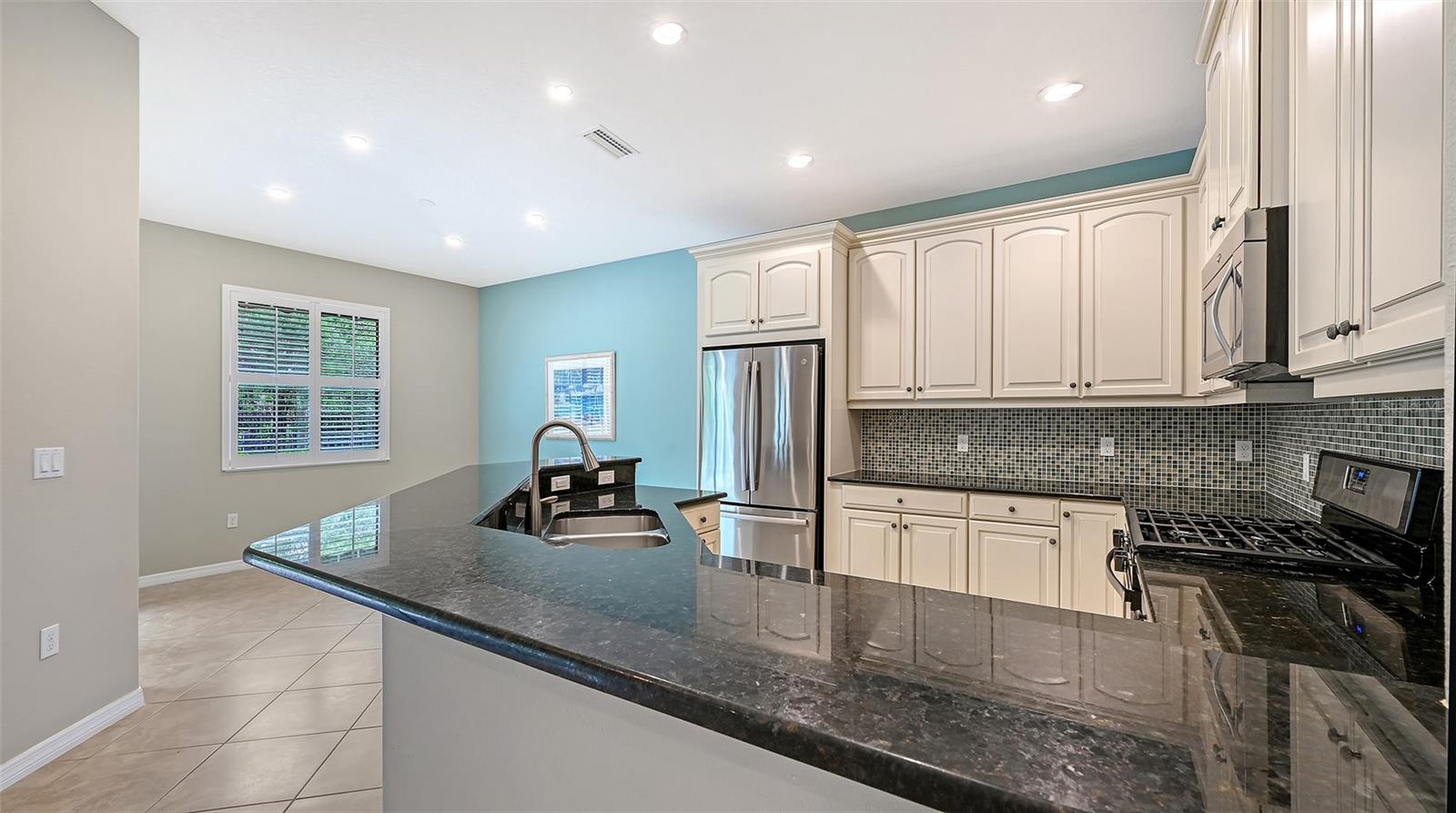 Image 12 of 79 For 7702 Rio Bella Place