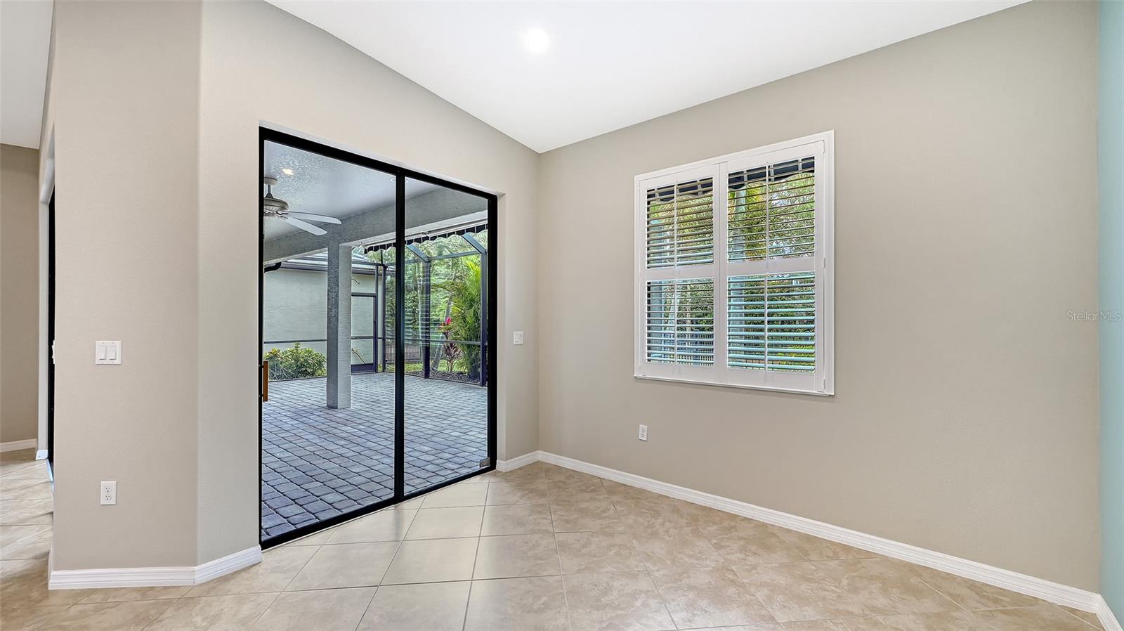 Image 14 of 79 For 7702 Rio Bella Place