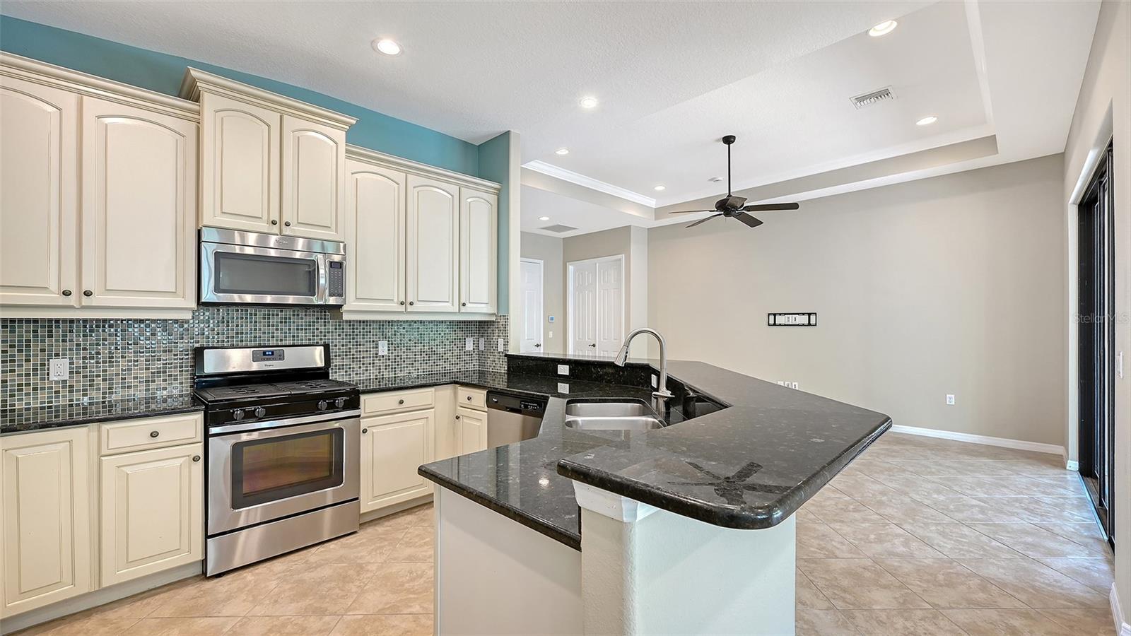 Image 17 of 79 For 7702 Rio Bella Place