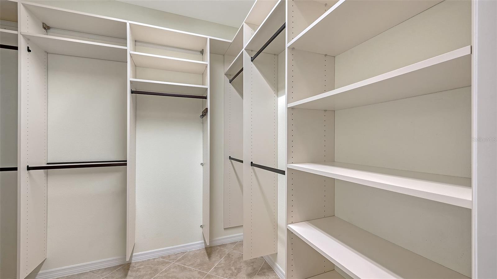 Image 27 of 79 For 7702 Rio Bella Place