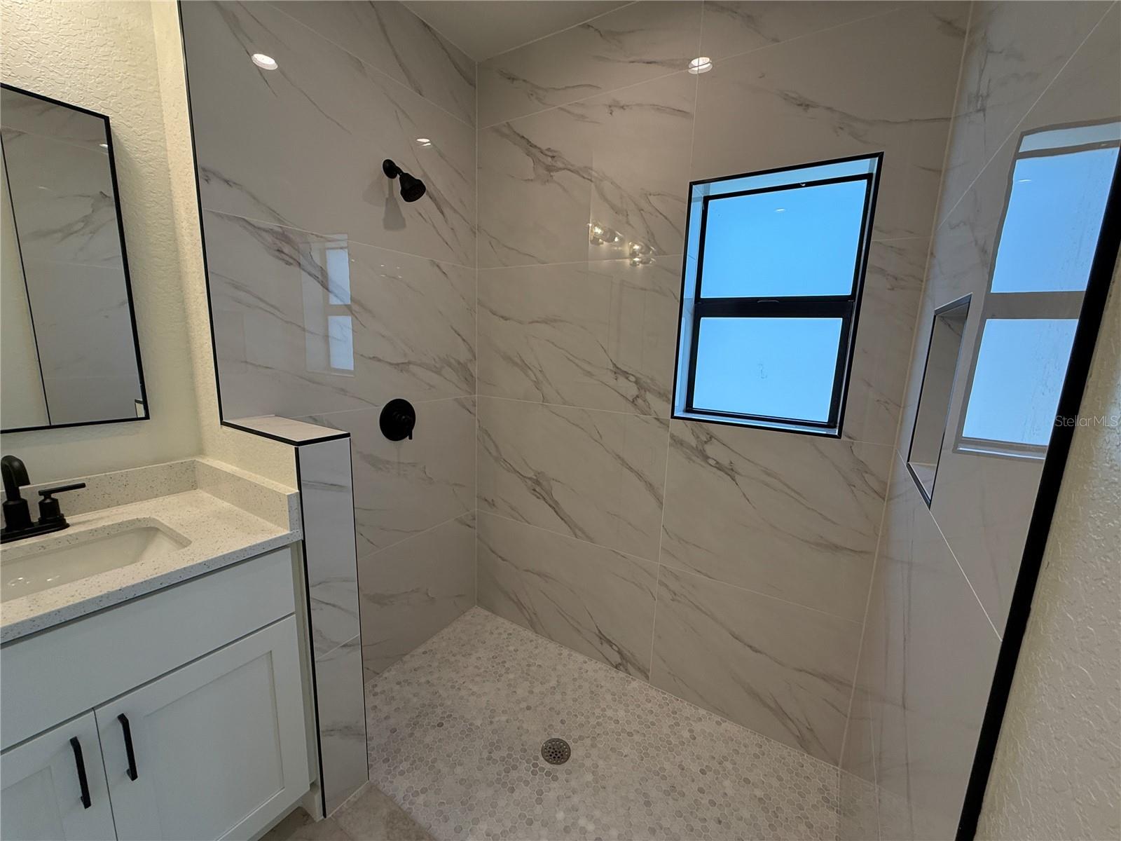 Image 13 of 34 For 4736 Redwood Terrace