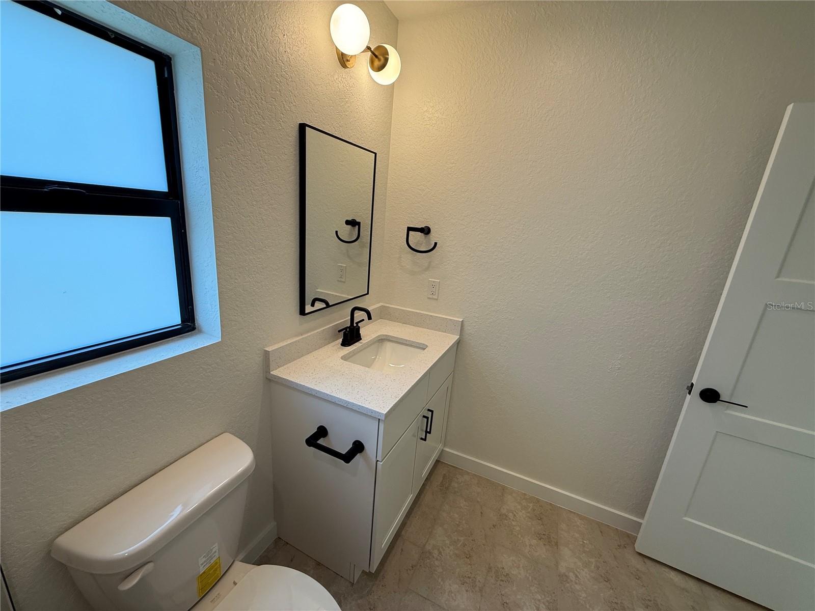 Image 22 of 34 For 4736 Redwood Terrace