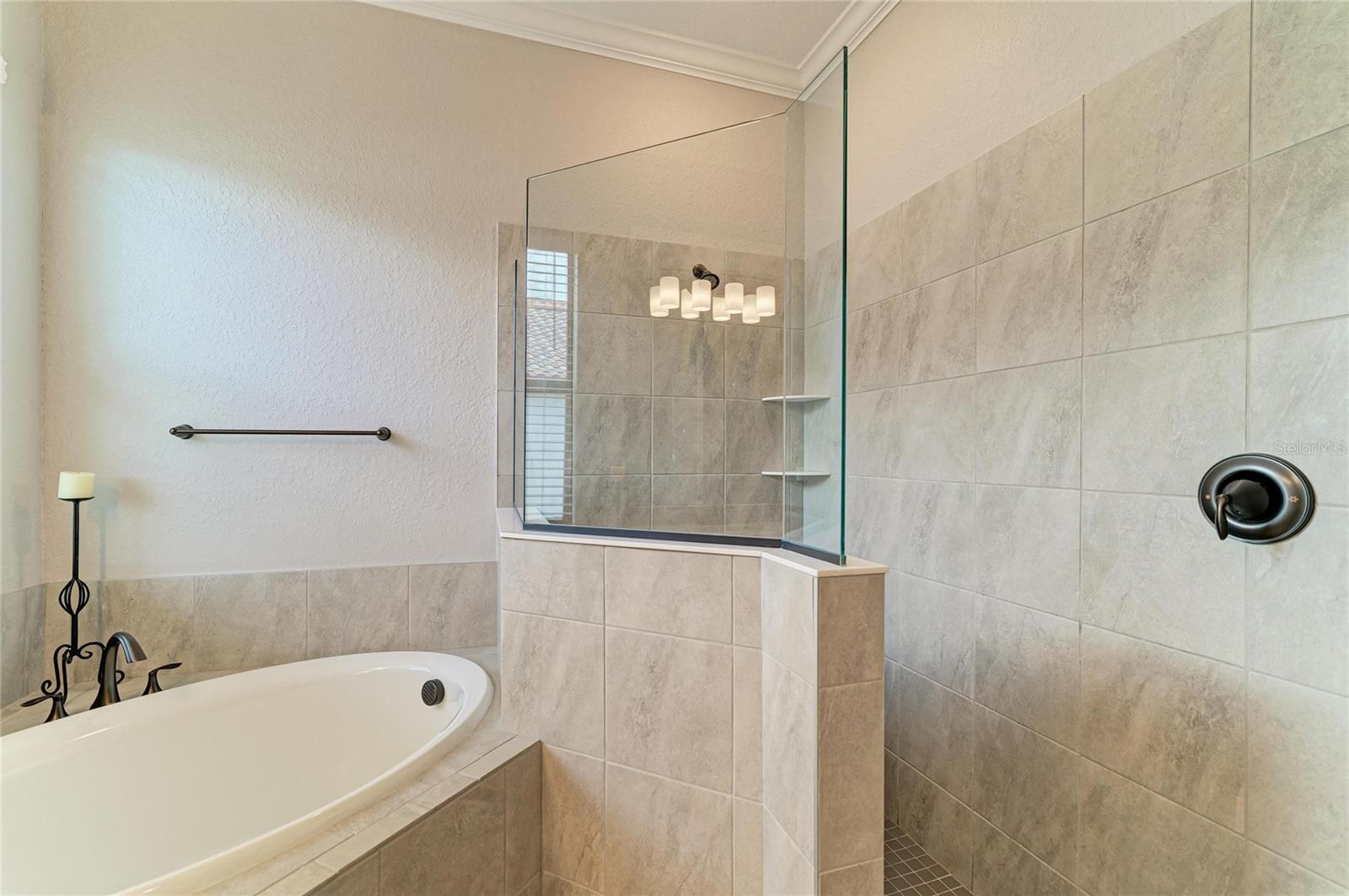 Image 28 of 95 For 6070 Brandon Run