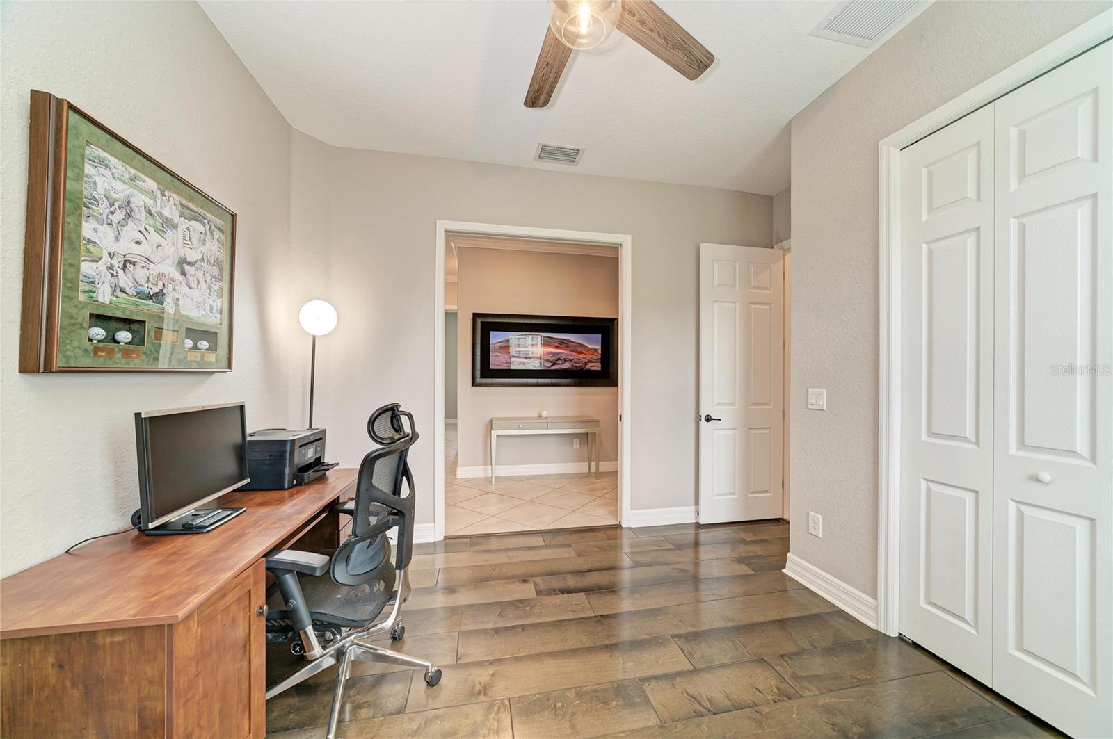 Image 35 of 95 For 6070 Brandon Run