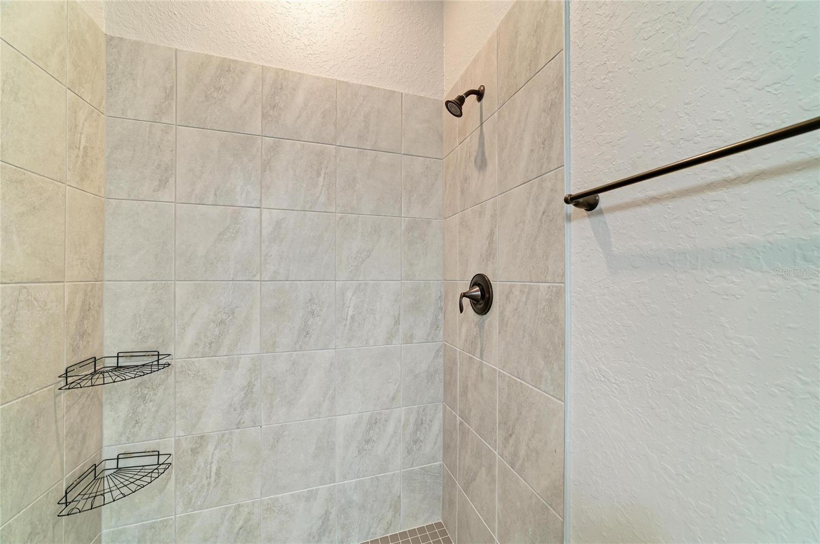 Image 43 of 95 For 6070 Brandon Run