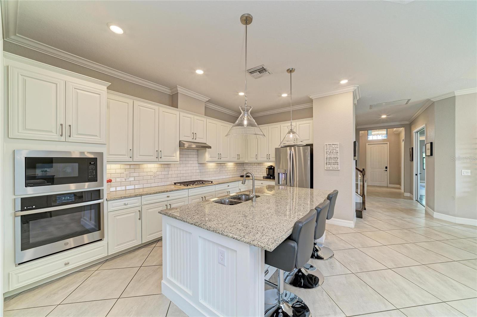 Image 5 of 95 For 6070 Brandon Run