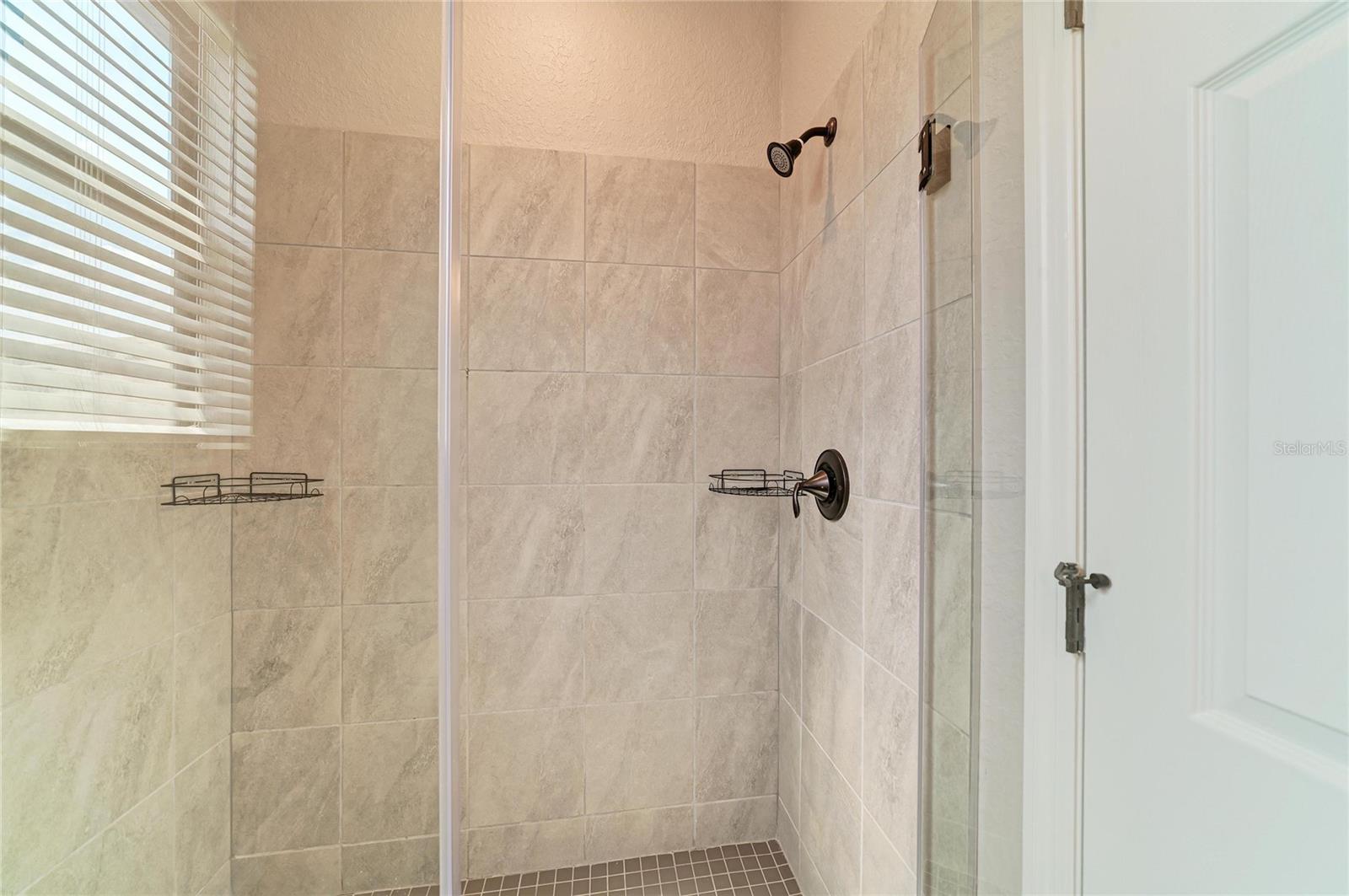 Image 50 of 95 For 6070 Brandon Run