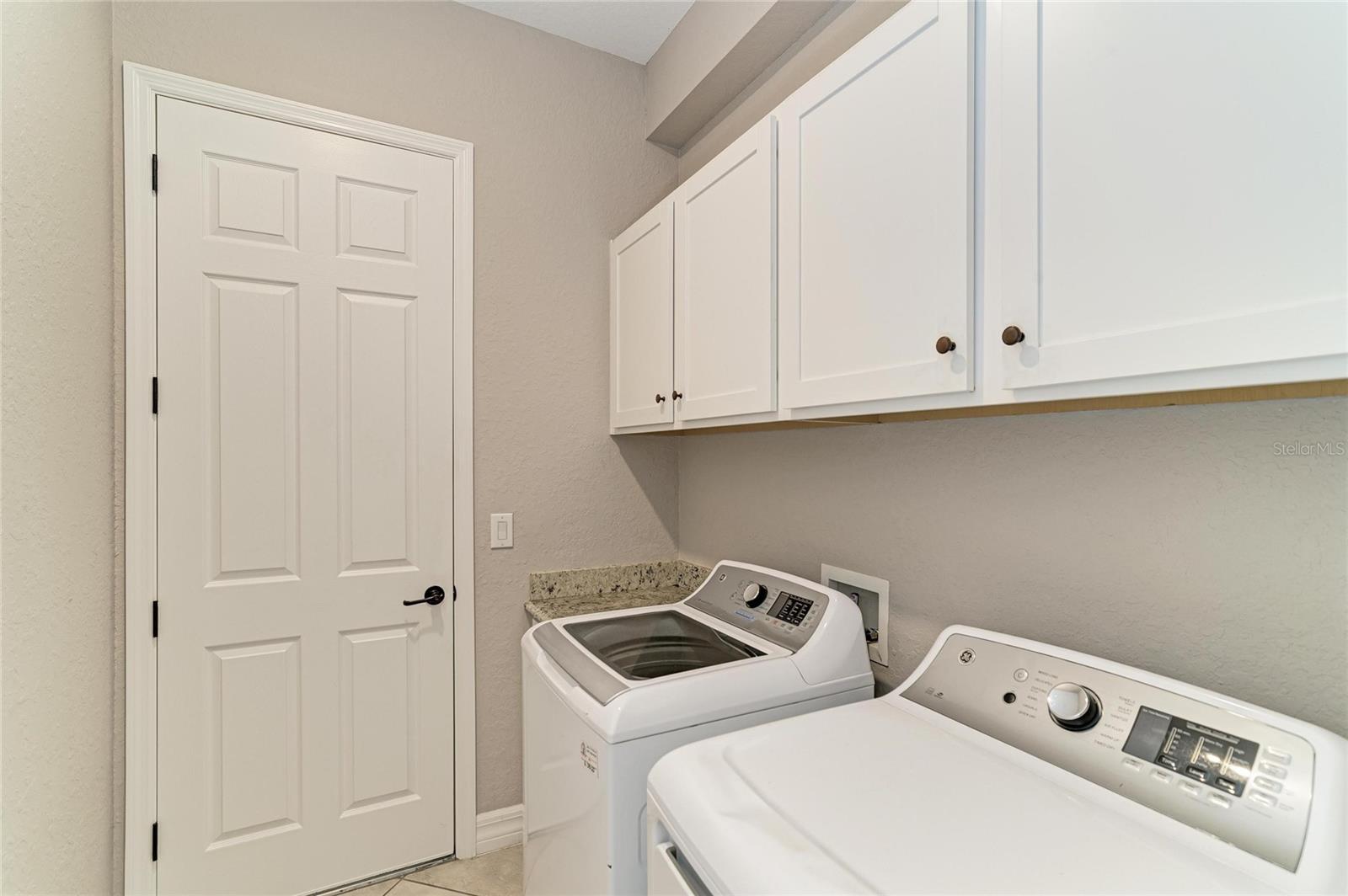 Image 51 of 95 For 6070 Brandon Run