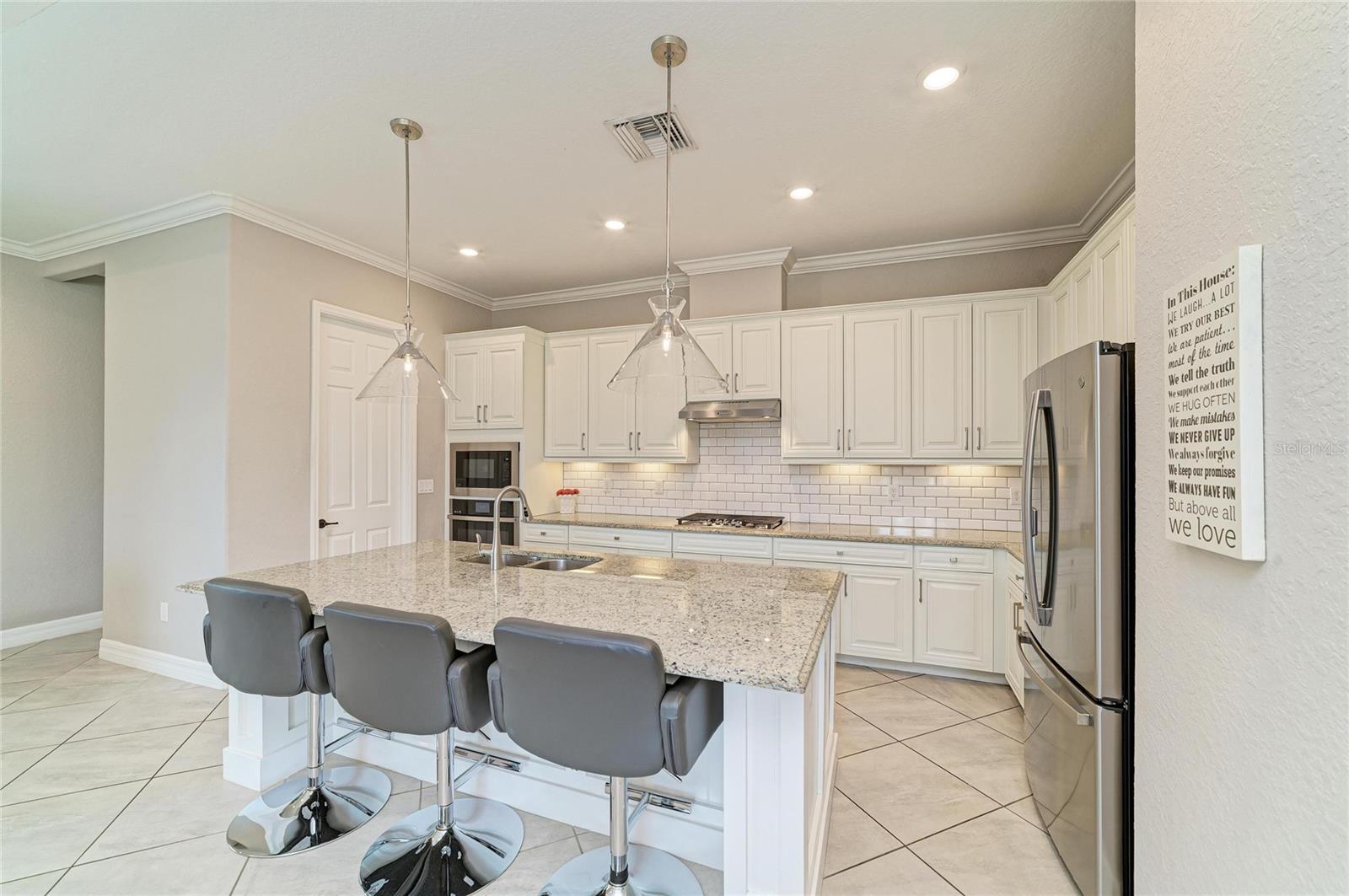 Image 6 of 95 For 6070 Brandon Run