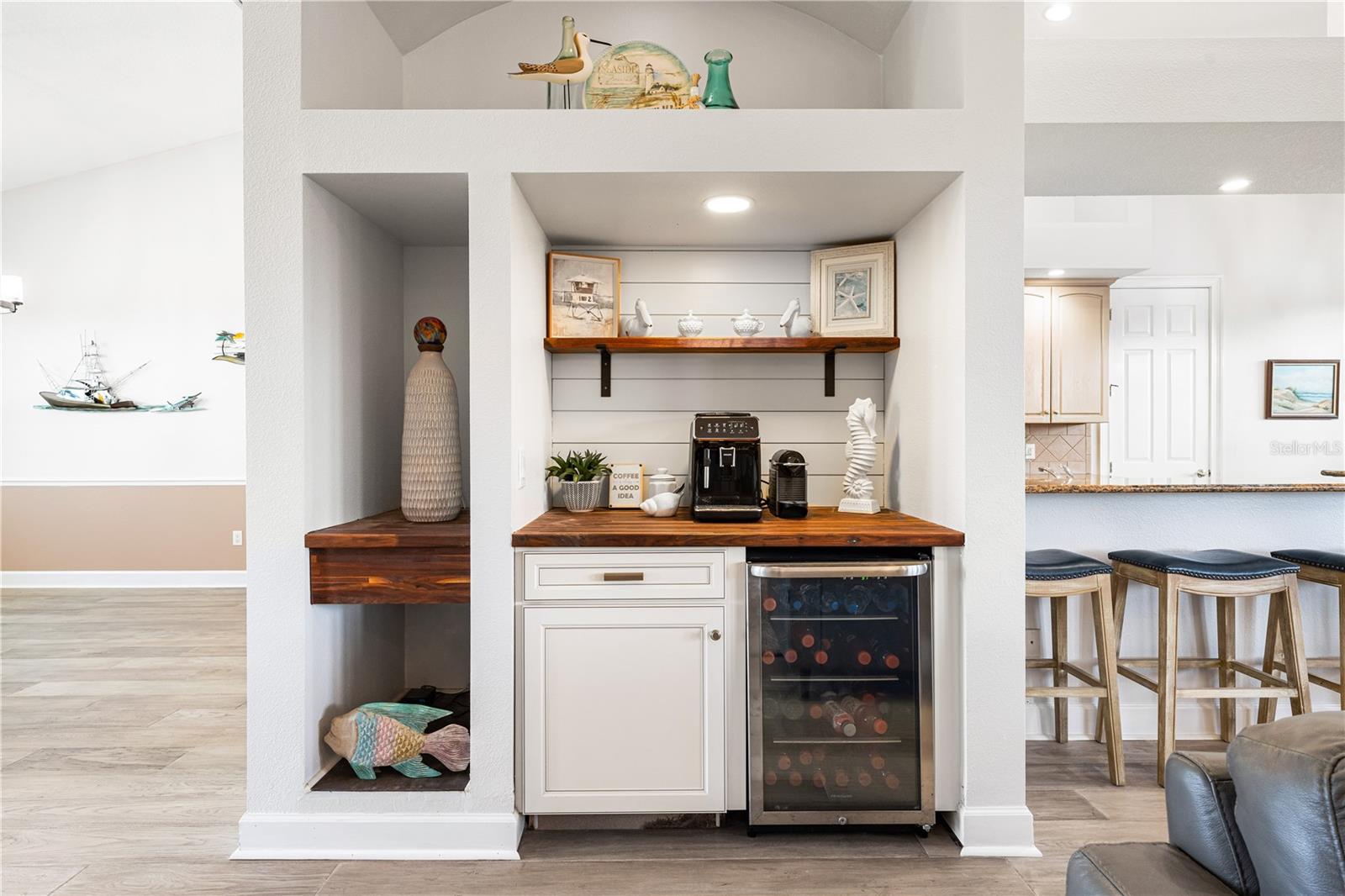 Image 14 of 73 For 71 Gulf Boulevard