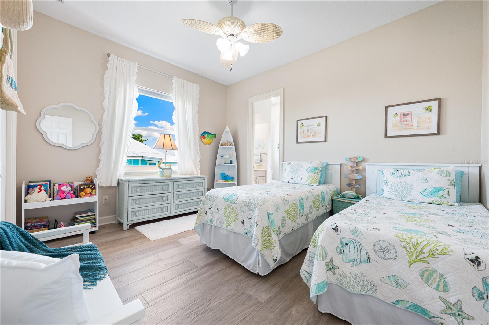 Image 28 of 73 For 71 Gulf Boulevard