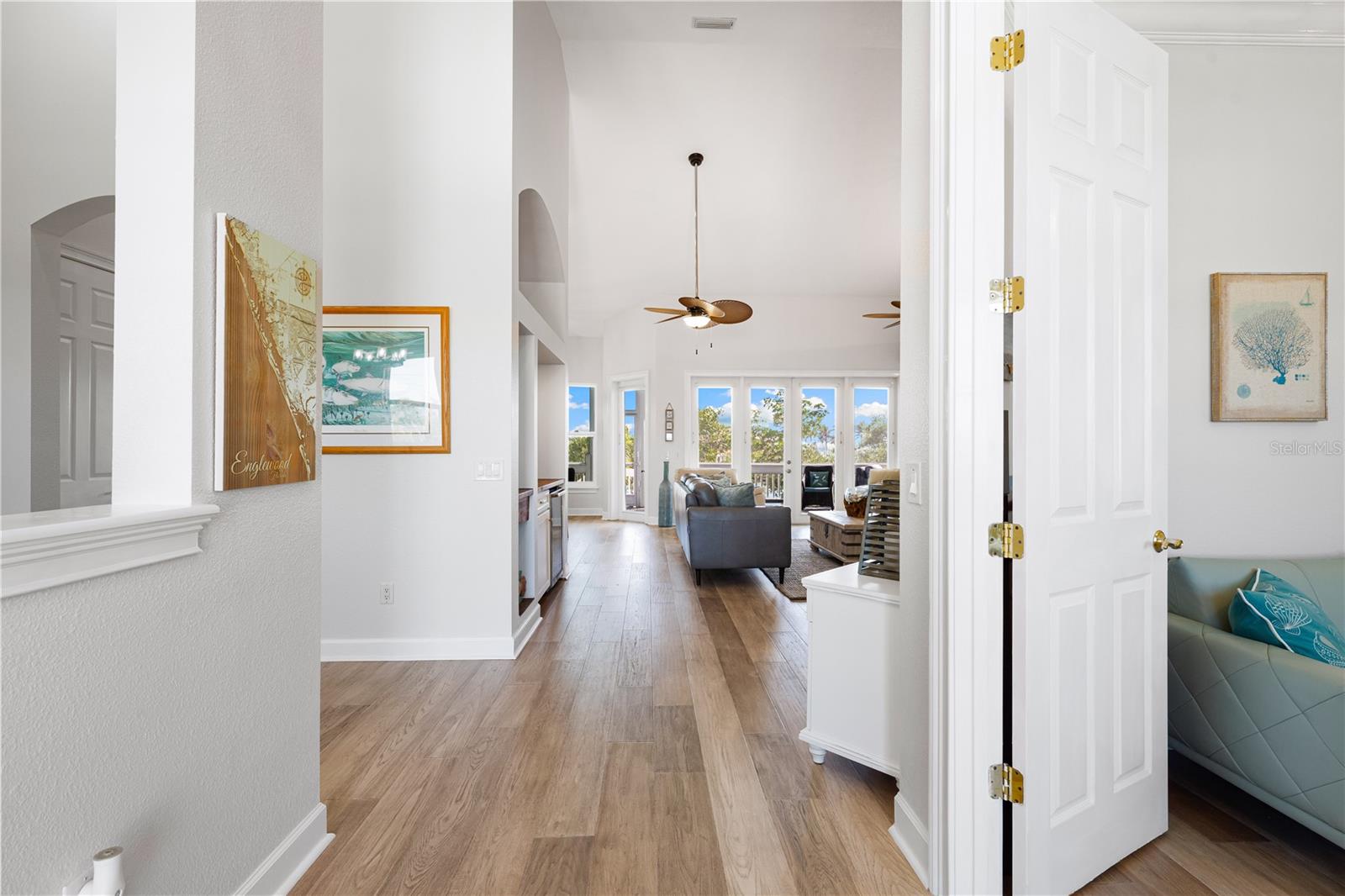 Image 6 of 73 For 71 Gulf Boulevard