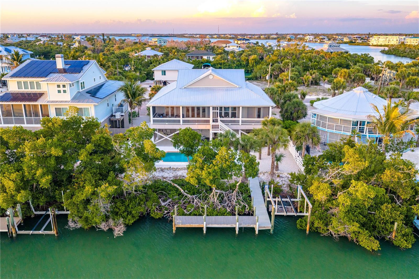 Image 68 of 73 For 71 Gulf Boulevard