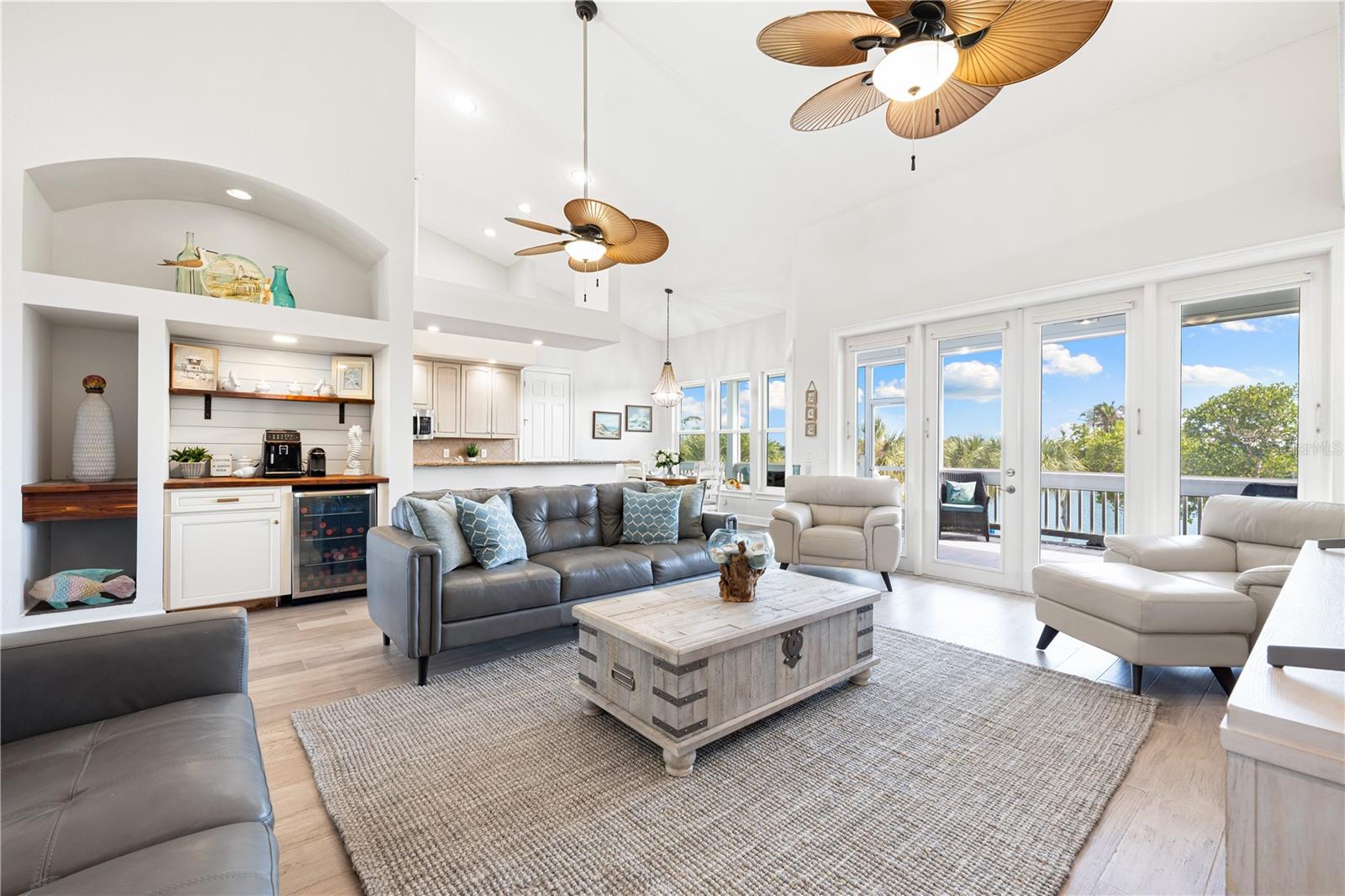 Image 8 of 73 For 71 Gulf Boulevard