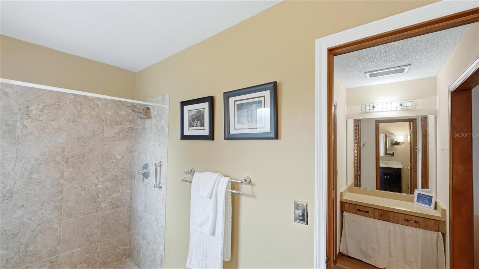 Image 19 of 30 For 2205 71st Street W