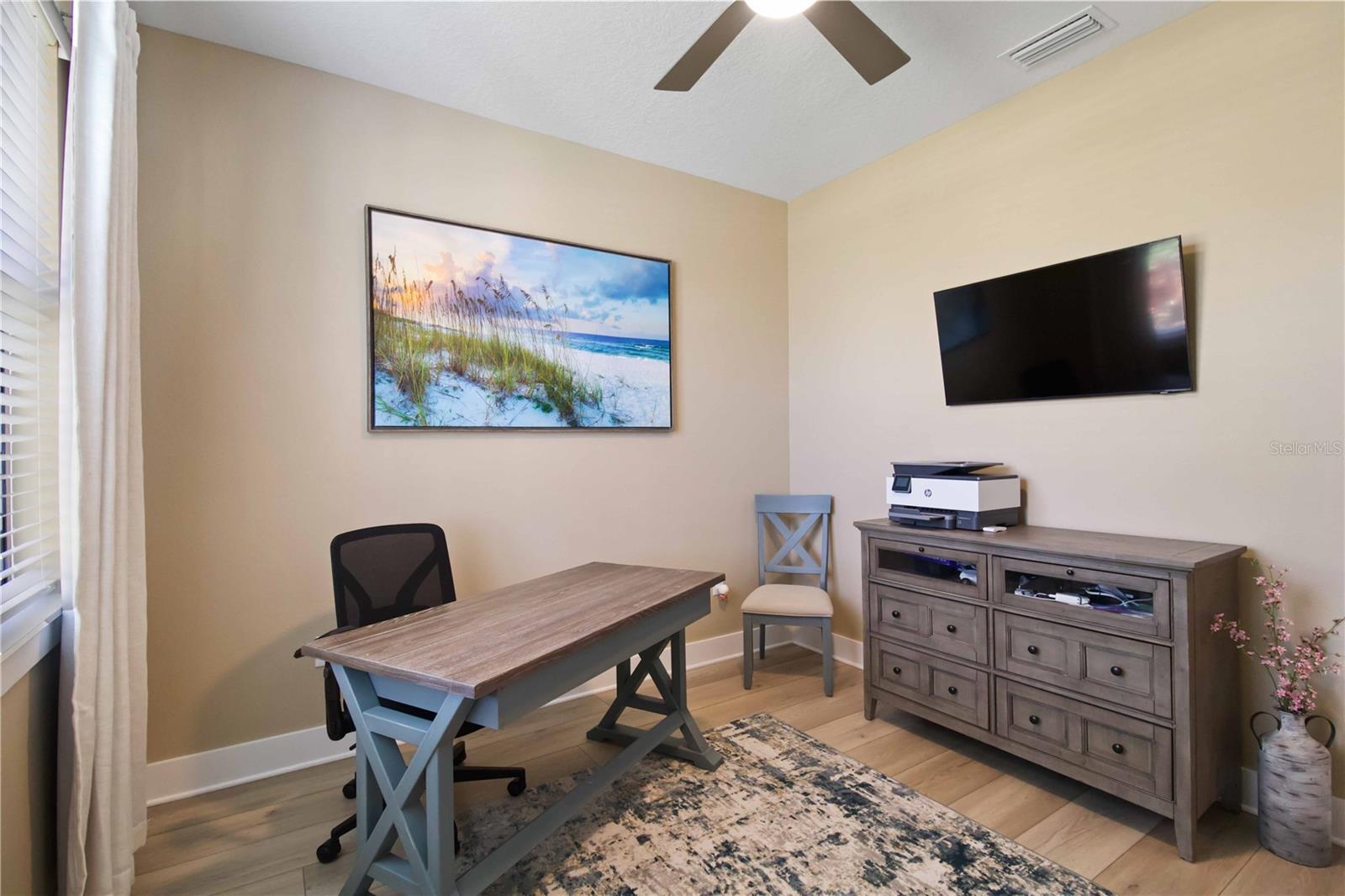 Image 15 of 37 For 18857 Daybreak Drive