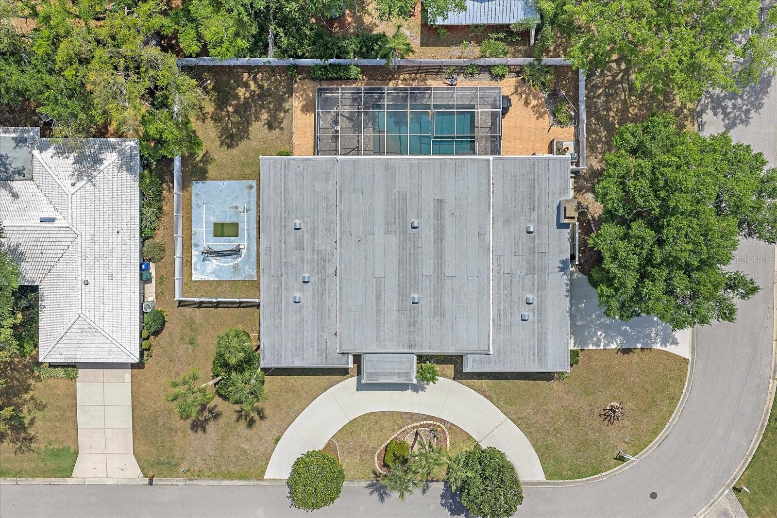 Image 3 of 63 For 1734 Riviera Circle