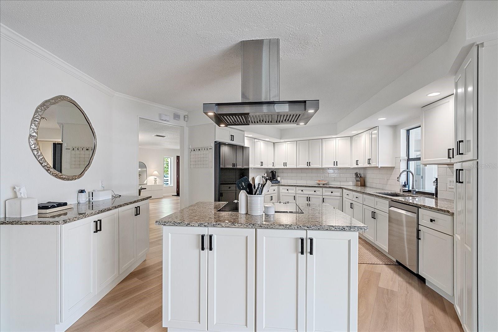 Image 32 of 63 For 1734 Riviera Circle