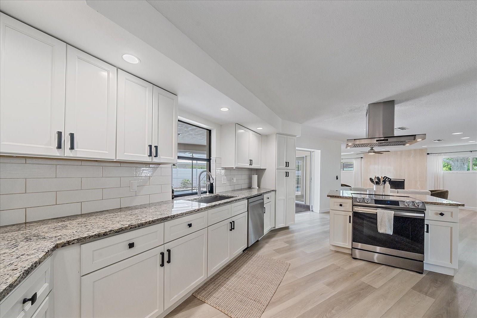 Image 37 of 63 For 1734 Riviera Circle