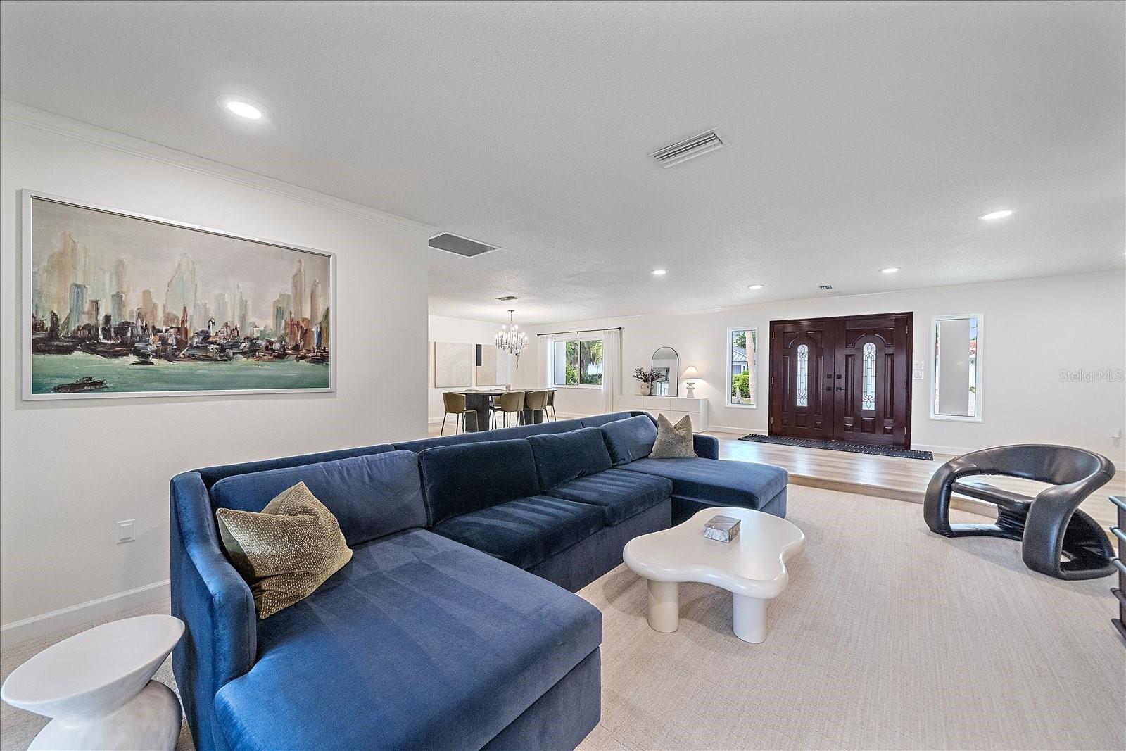 Image 5 of 63 For 1734 Riviera Circle