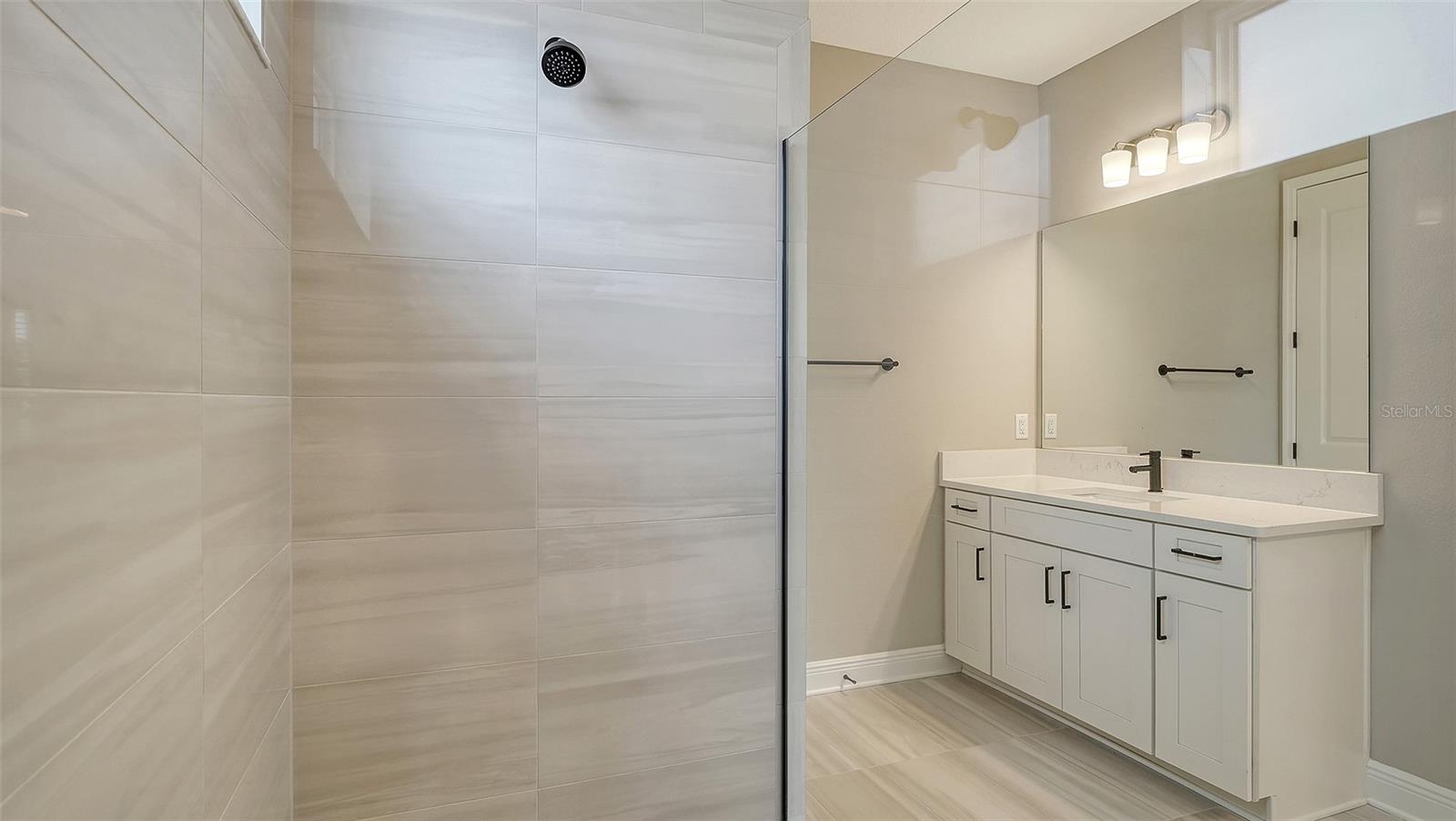 Image 26 of 85 For 16905 Sweetwater Village Drive