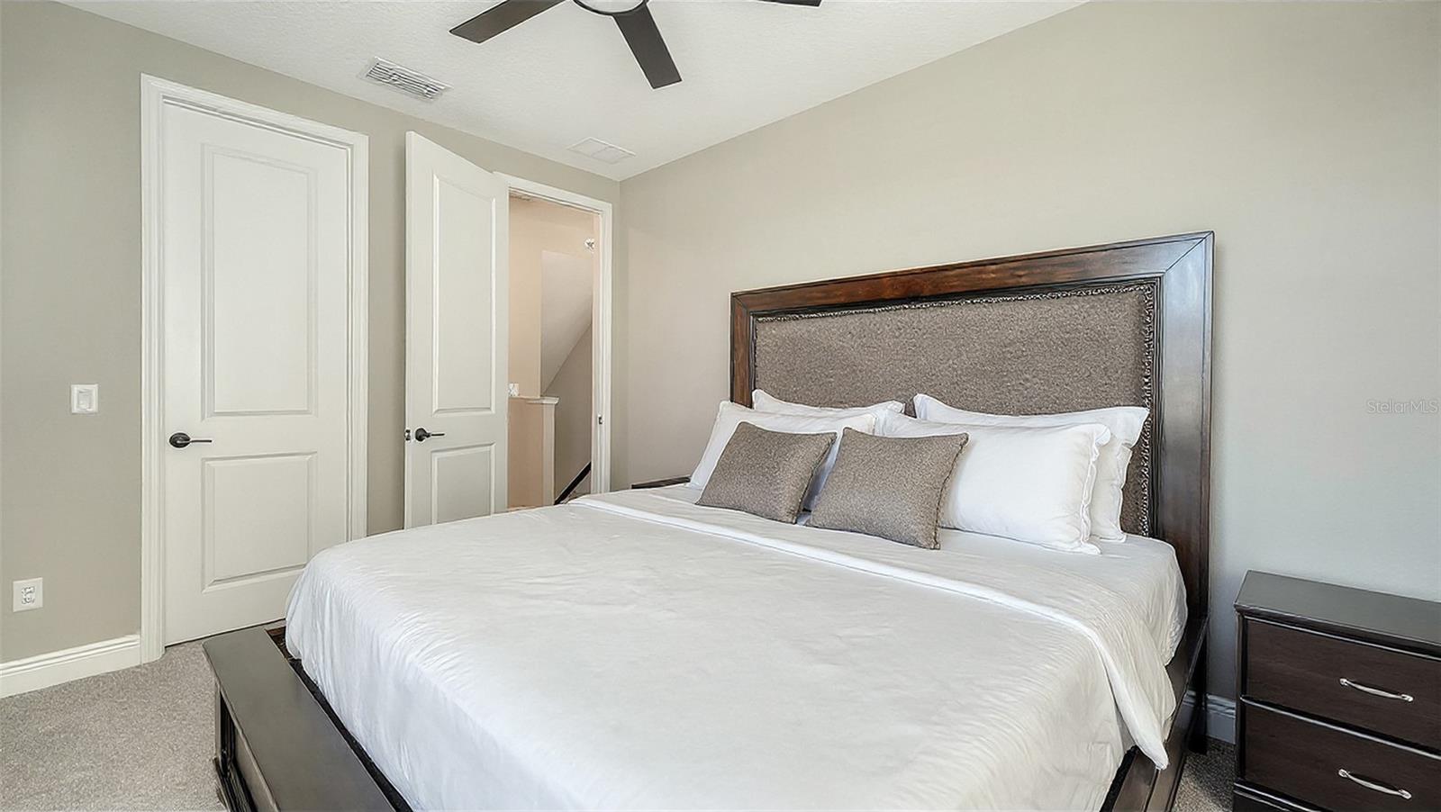 Image 33 of 85 For 16905 Sweetwater Village Drive