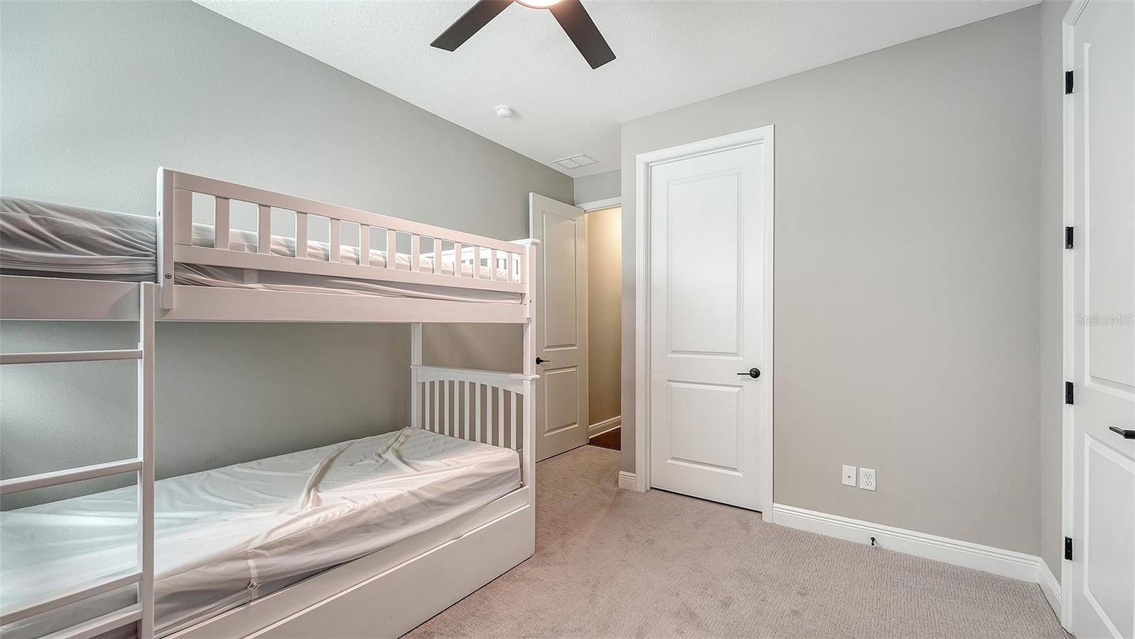 Image 39 of 85 For 16905 Sweetwater Village Drive