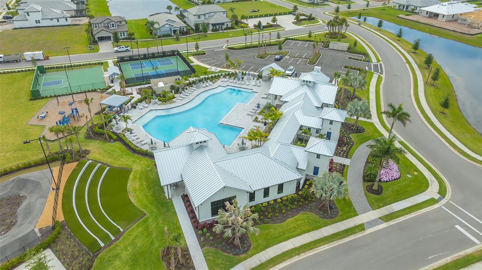 Image 52 of 85 For 16905 Sweetwater Village Drive