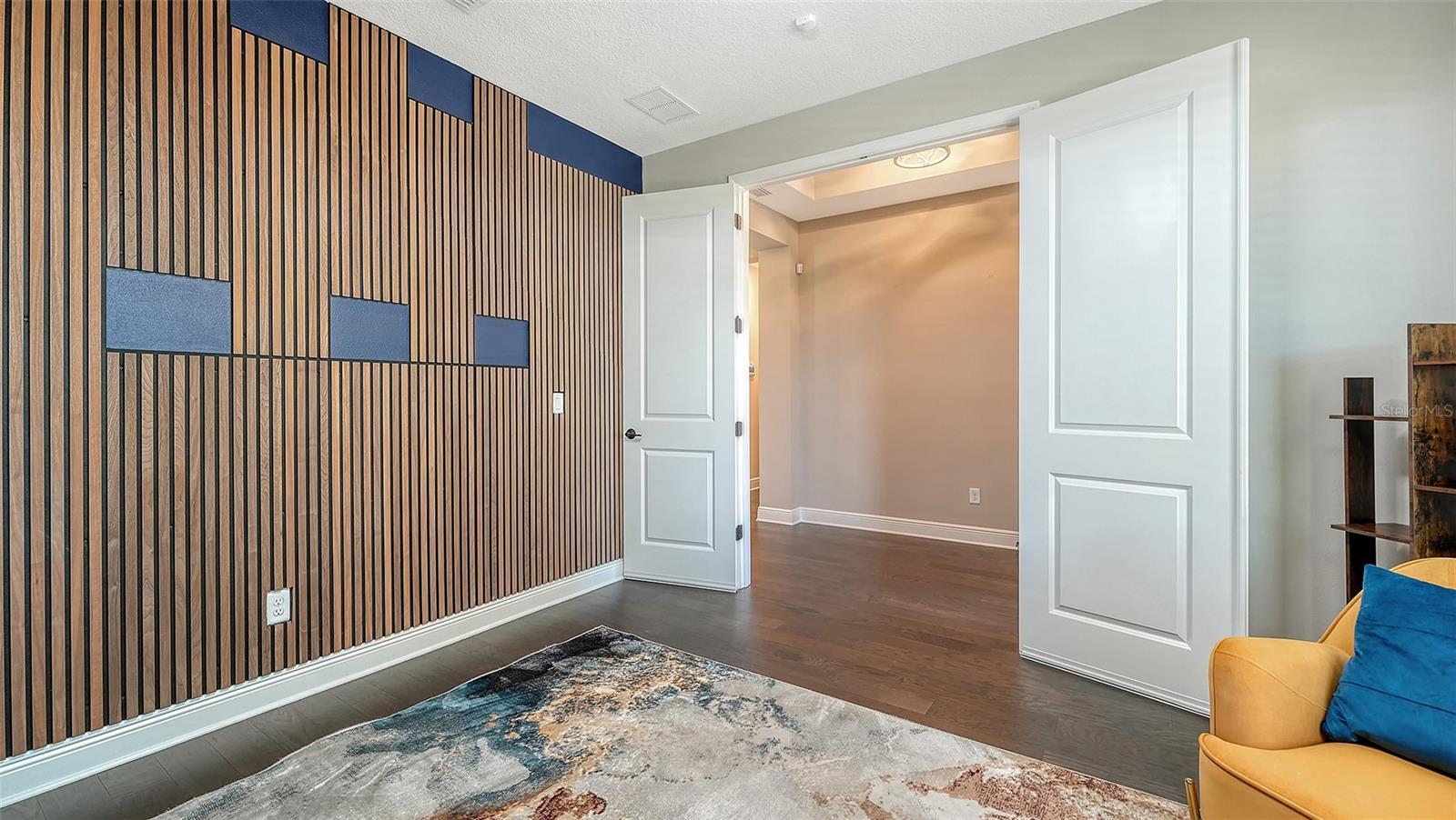 Image 9 of 85 For 16905 Sweetwater Village Drive