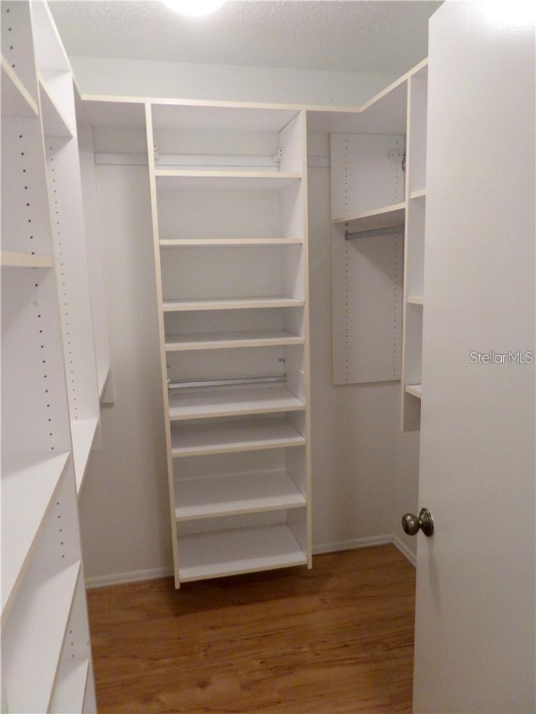 Image 10 of 36 For 3601 Garden Lakes Clenet