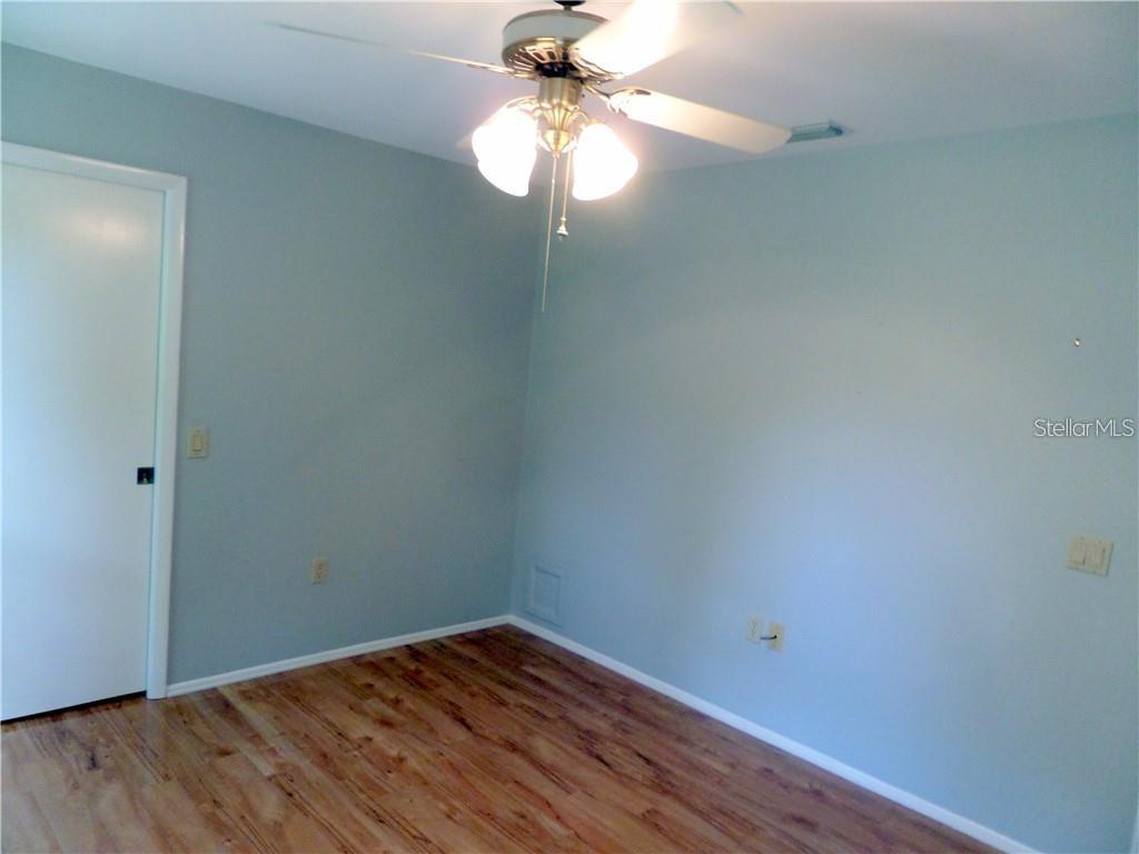 Image 13 of 36 For 3601 Garden Lakes Clenet