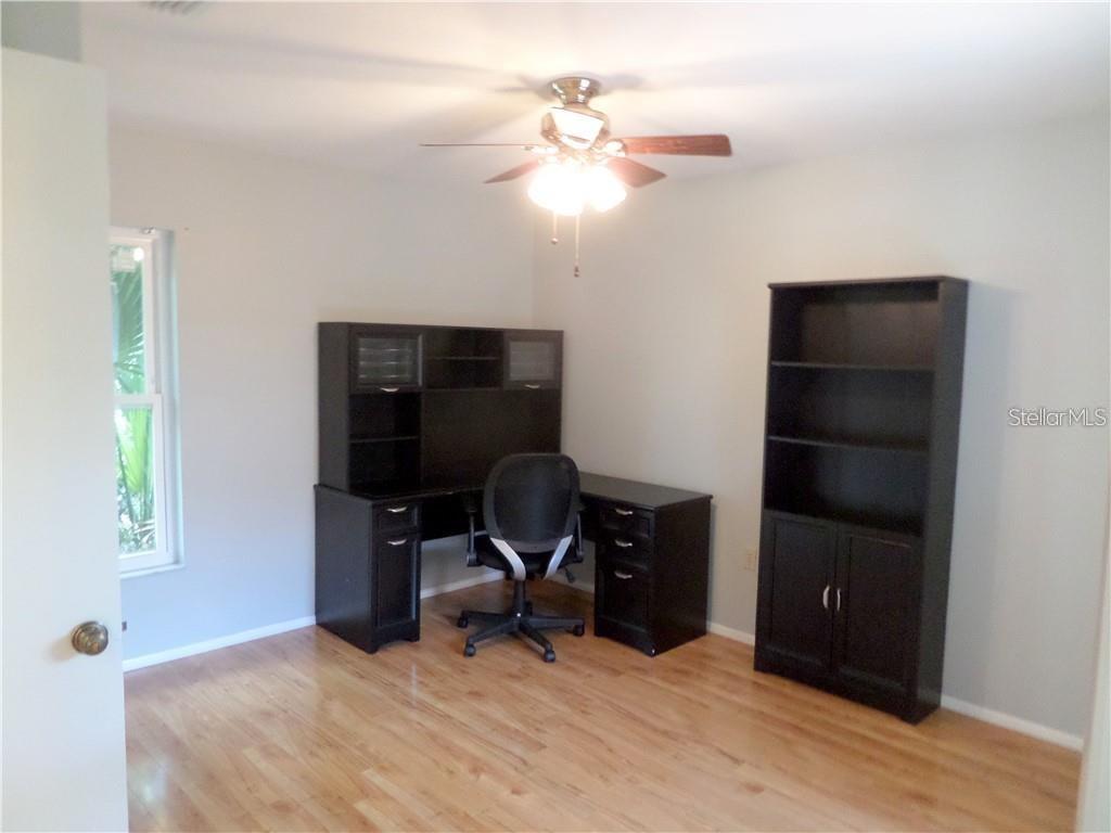 Image 15 of 36 For 3601 Garden Lakes Clenet